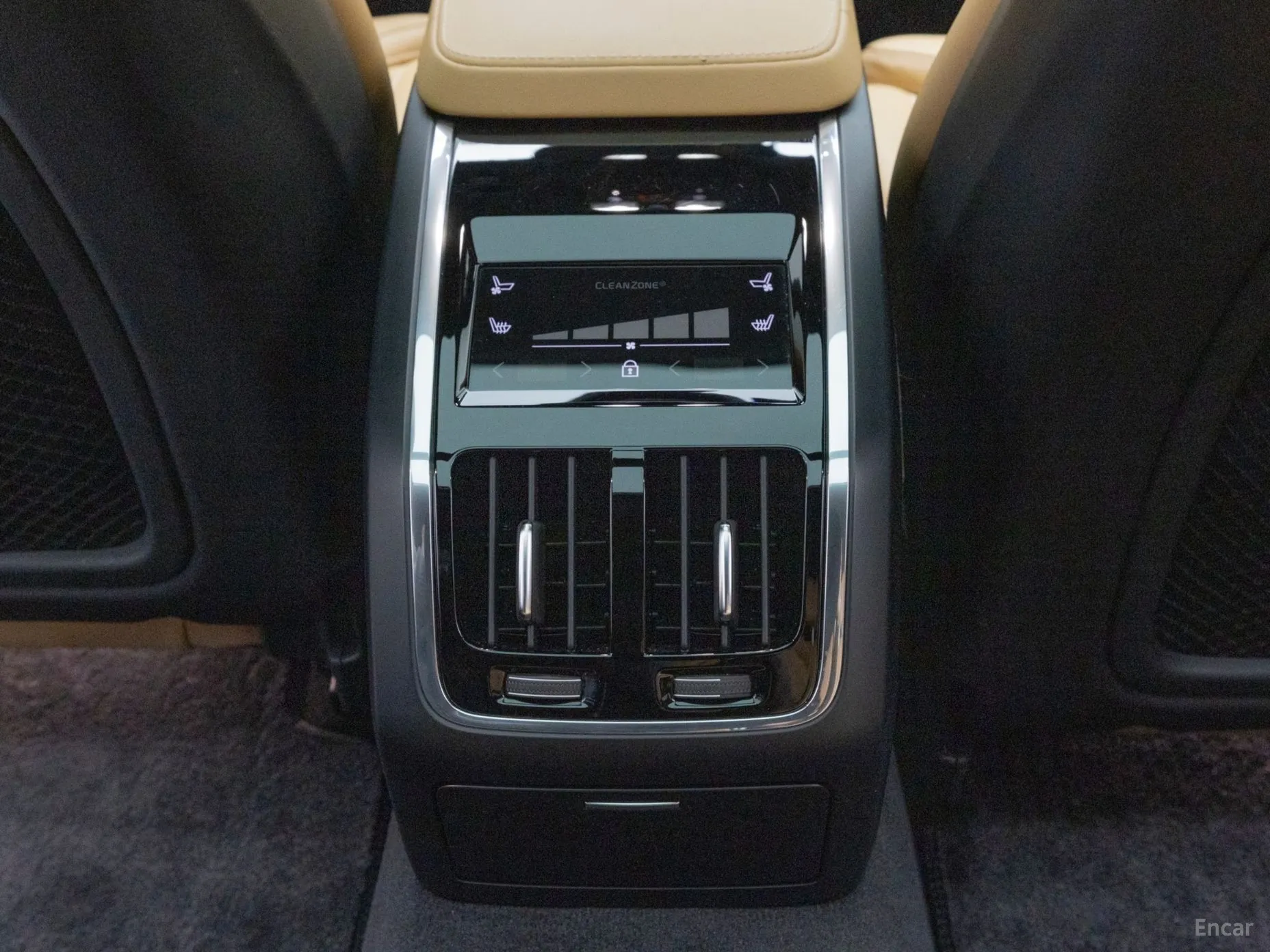 Volvo S90 превью 16
