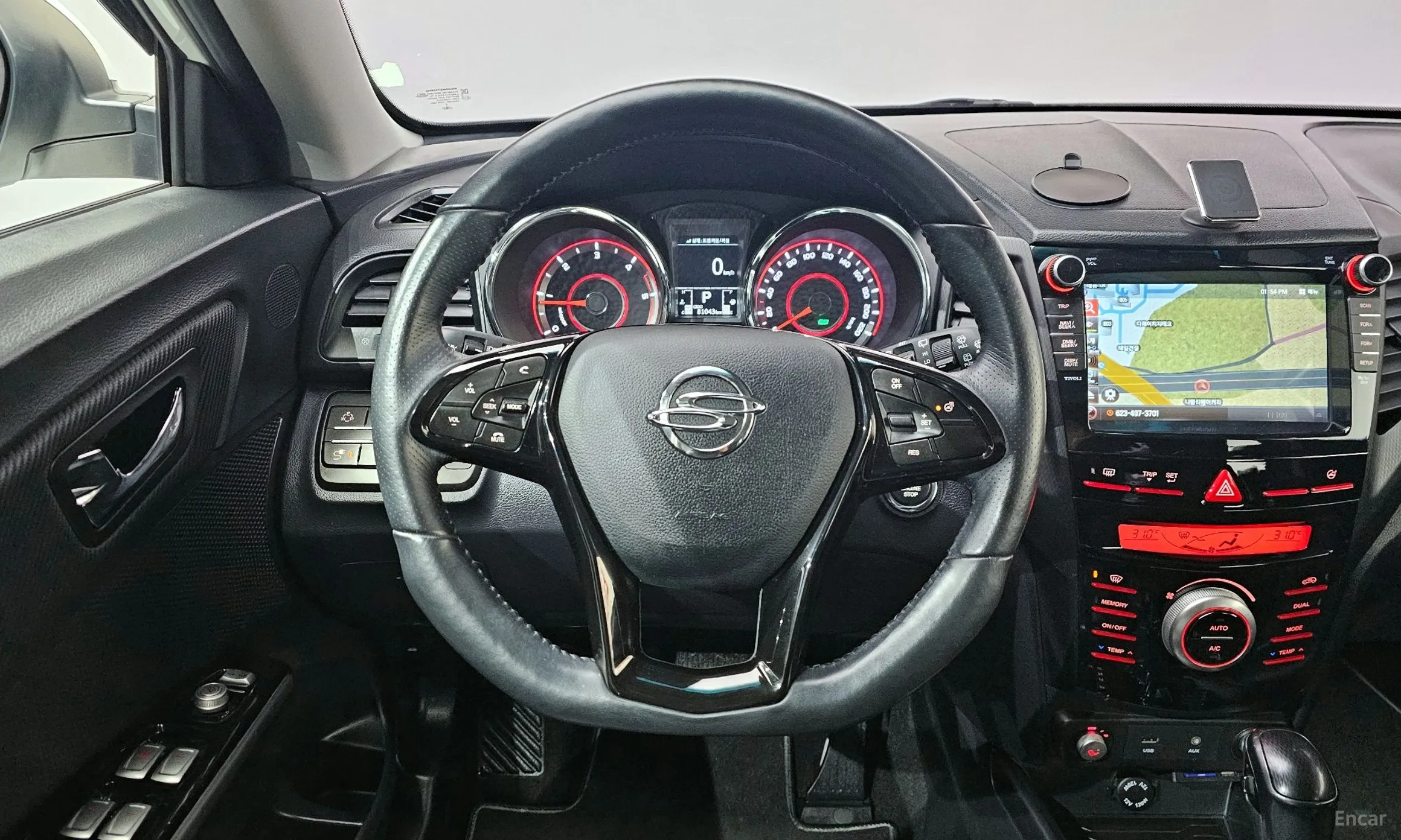 KG Mobility (SsangYong) Tivoli Air превью 13