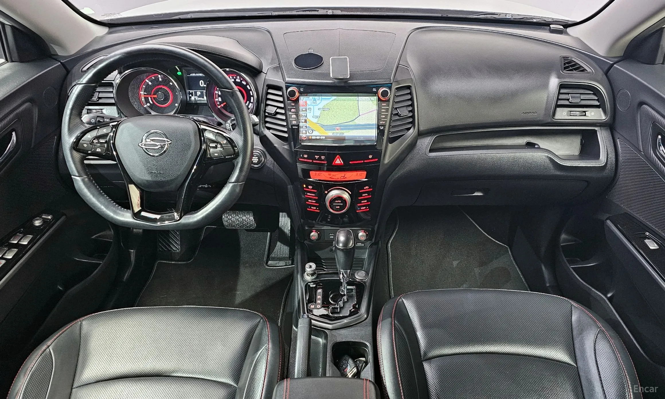 KG Mobility (SsangYong) Tivoli Air превью 7