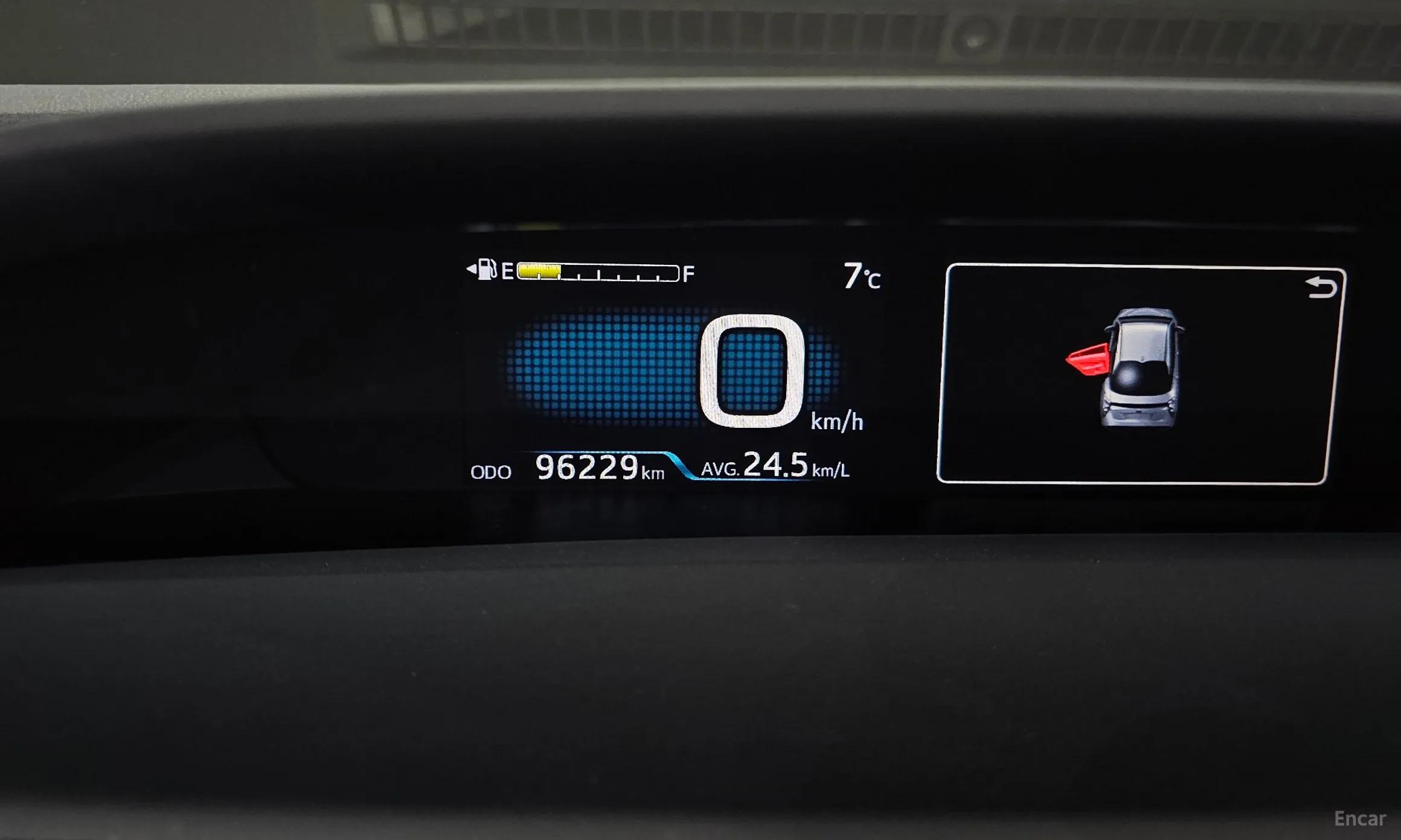 Toyota Prius 4th Generation превью 8