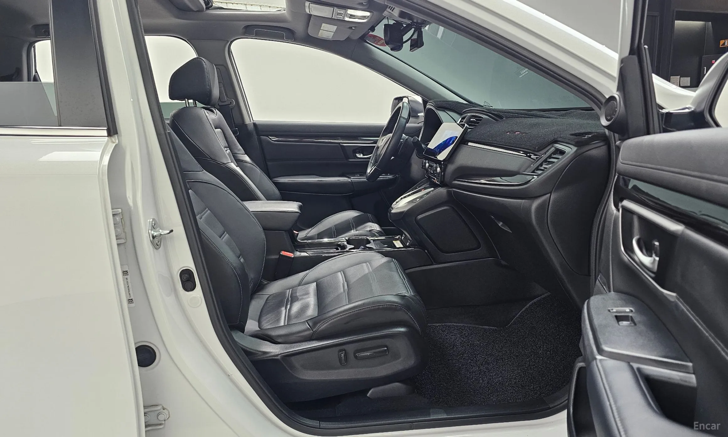 Honda CR-V 5th generation превью 10