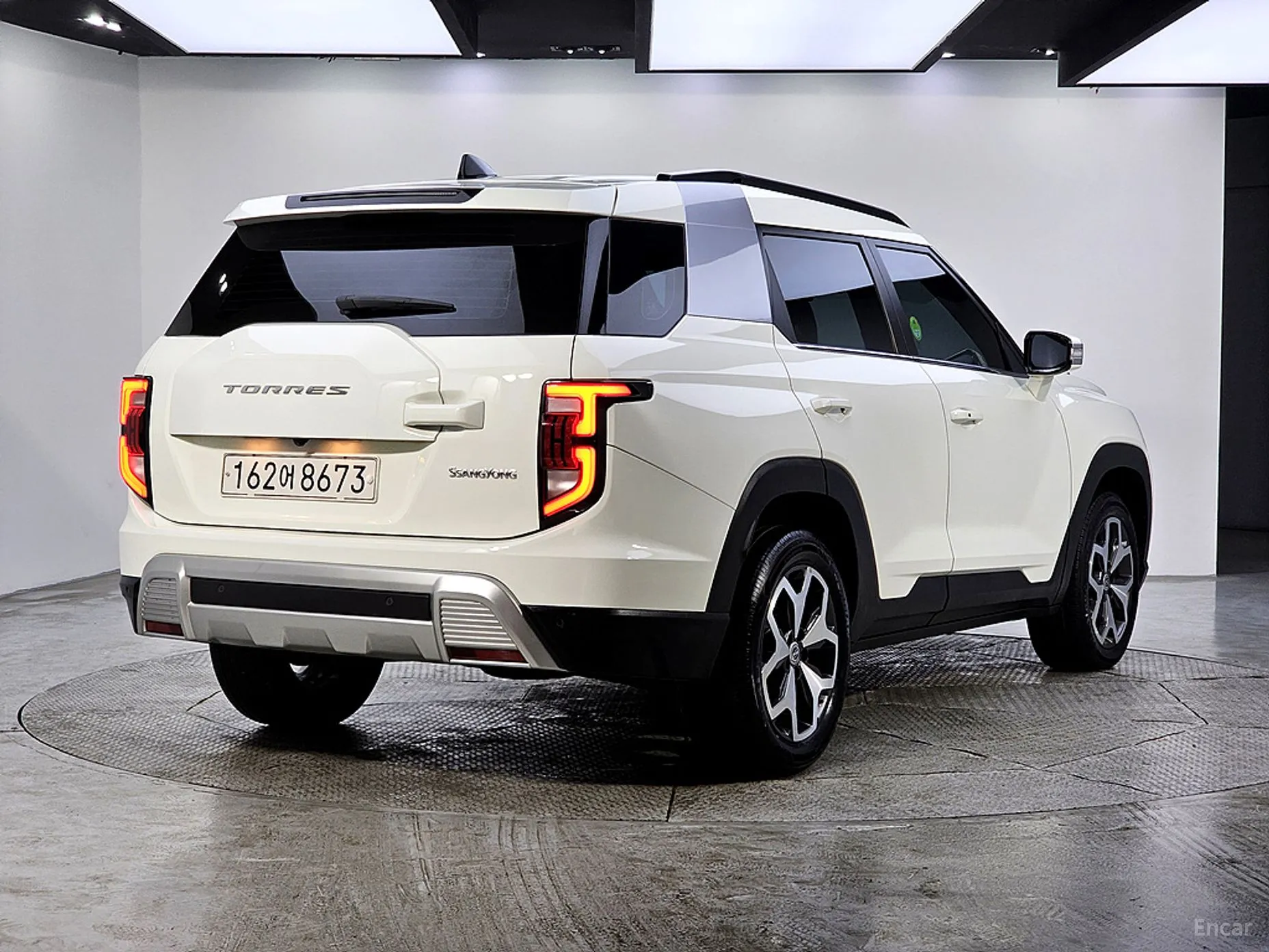 KG Mobility (SsangYong) Torres превью 2