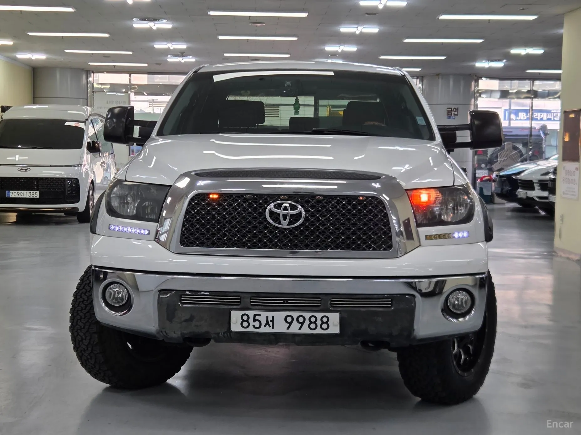 Toyota tundra превью 3