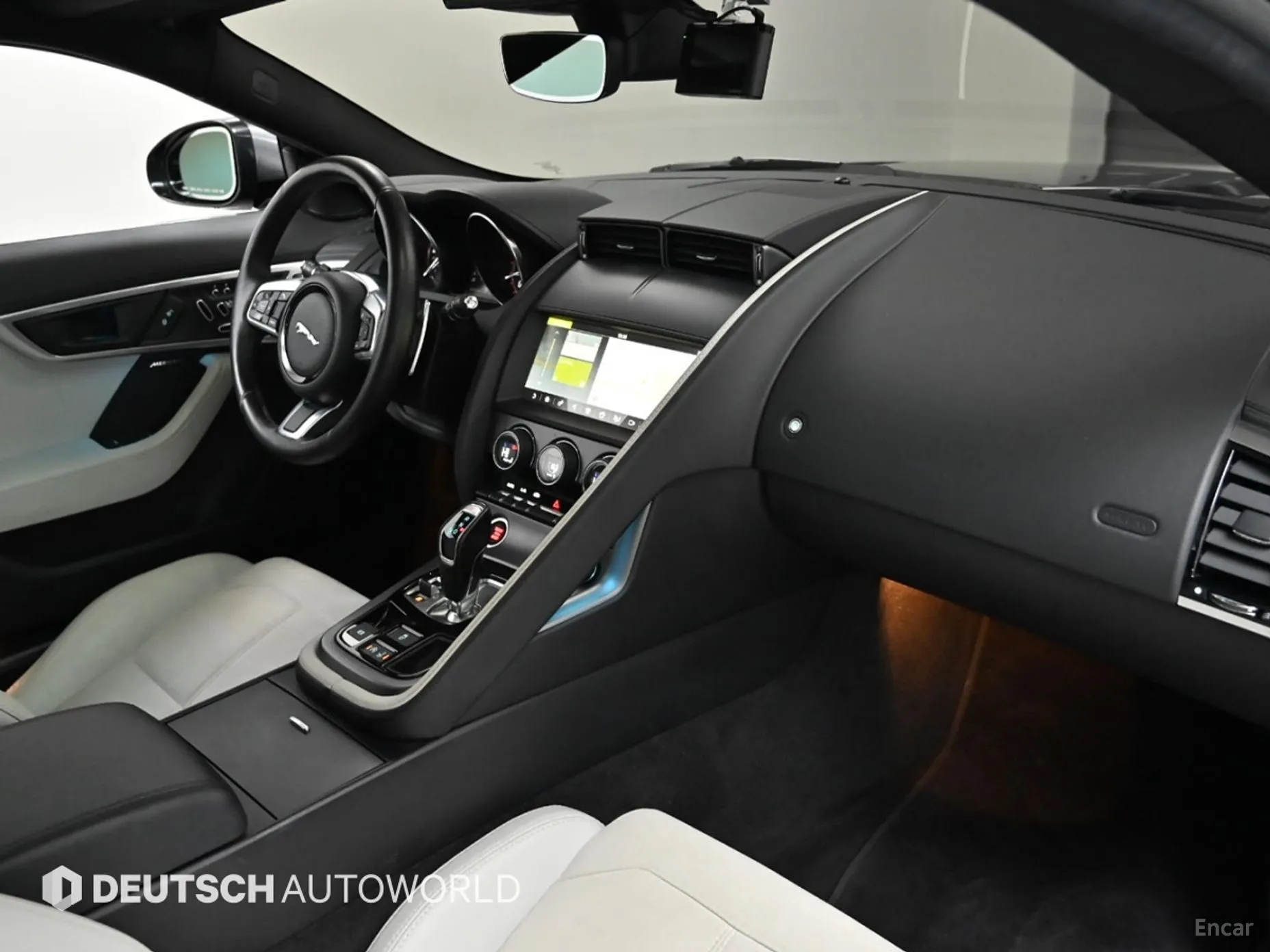 Jaguar F-TYPE превью 8