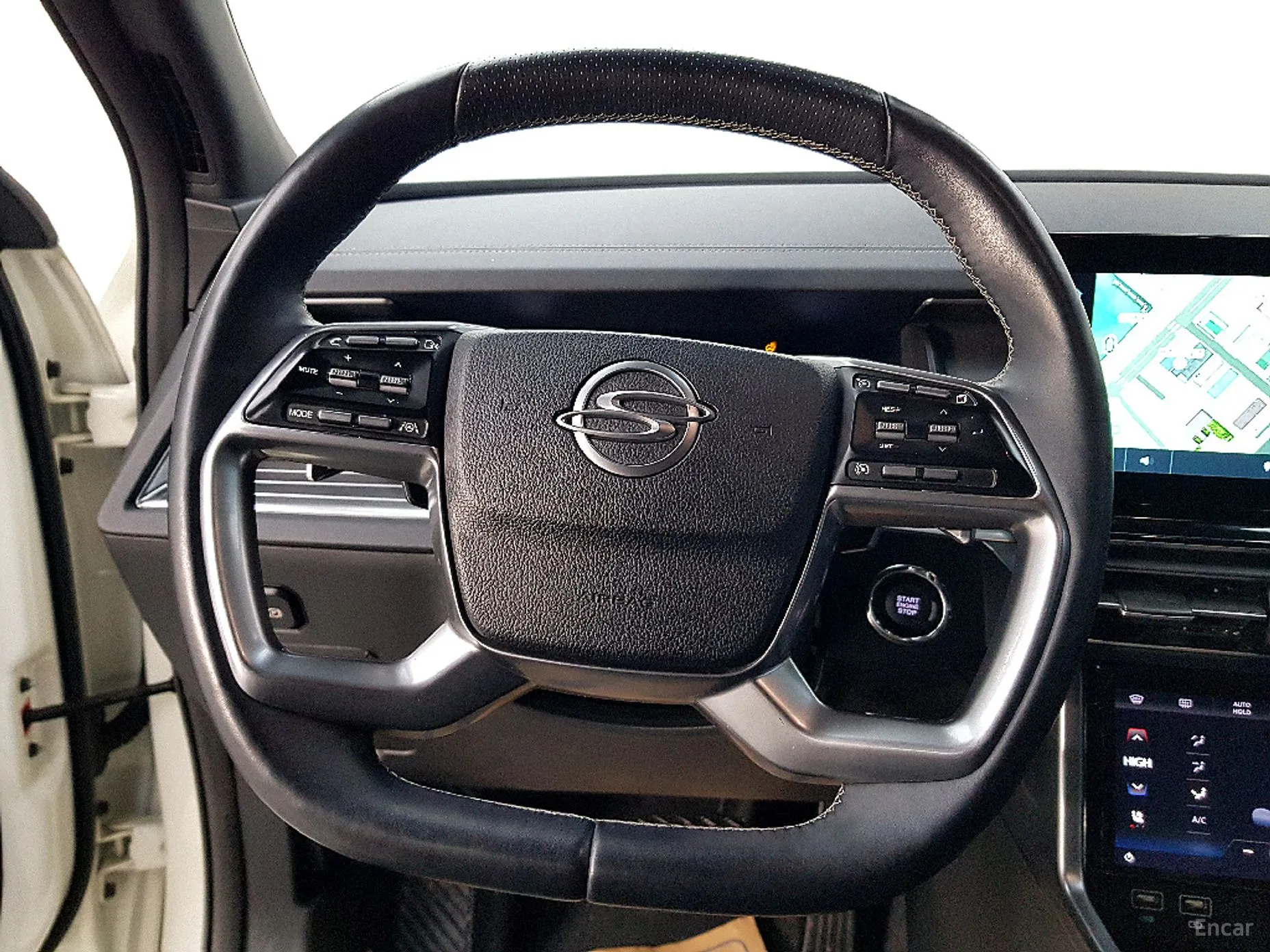 KG Mobility (SsangYong) Torres превью 12