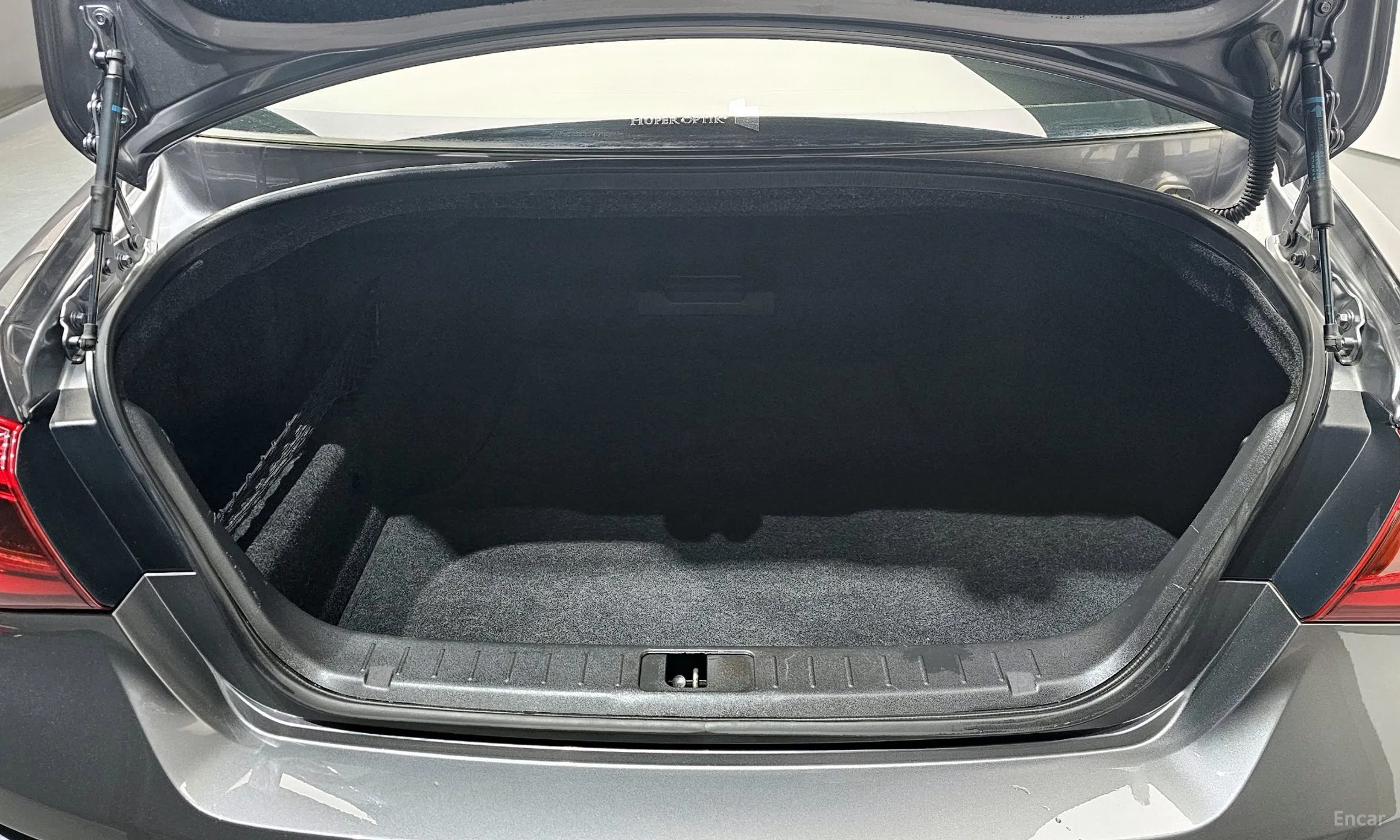 Infiniti Q70 превью 20