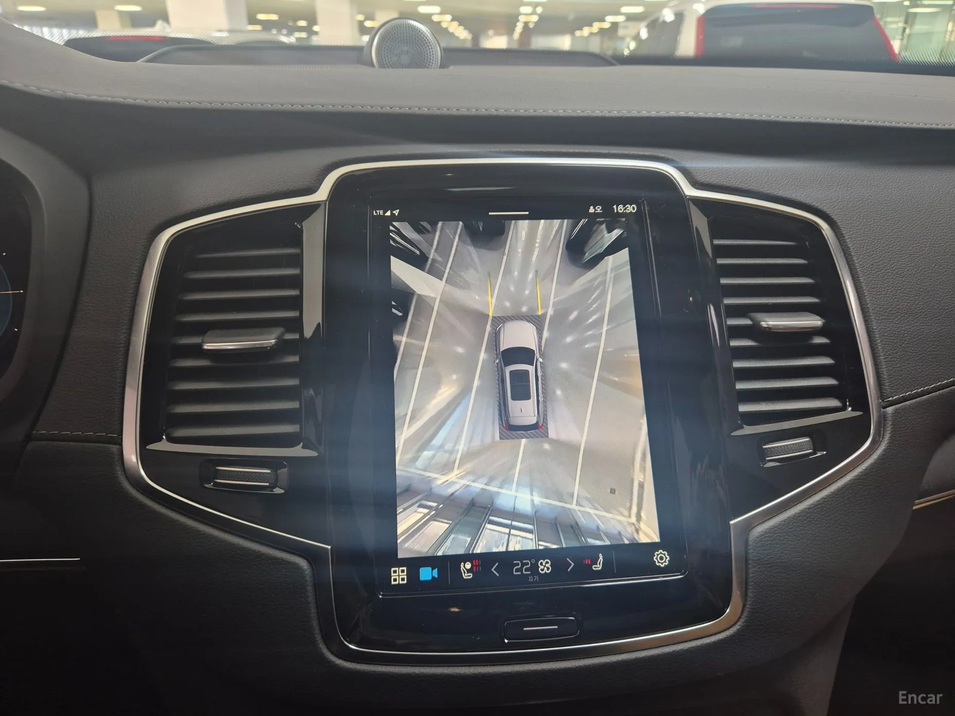 Volvo XC90 Gen 2 превью 13