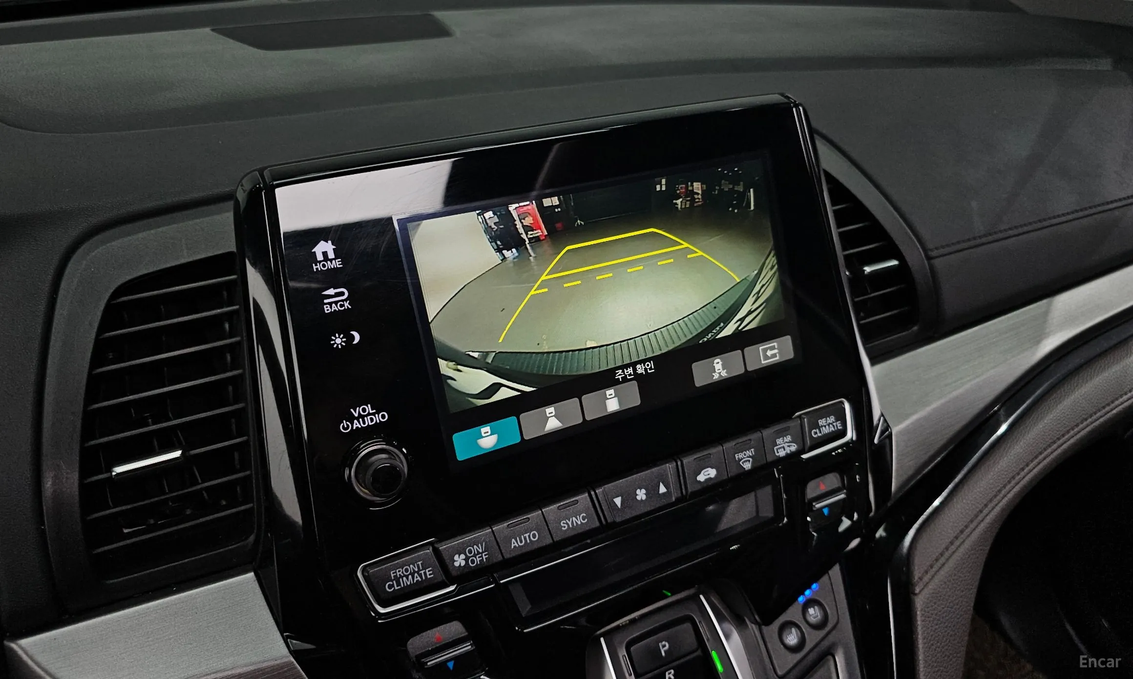 Honda Odyssey превью 15