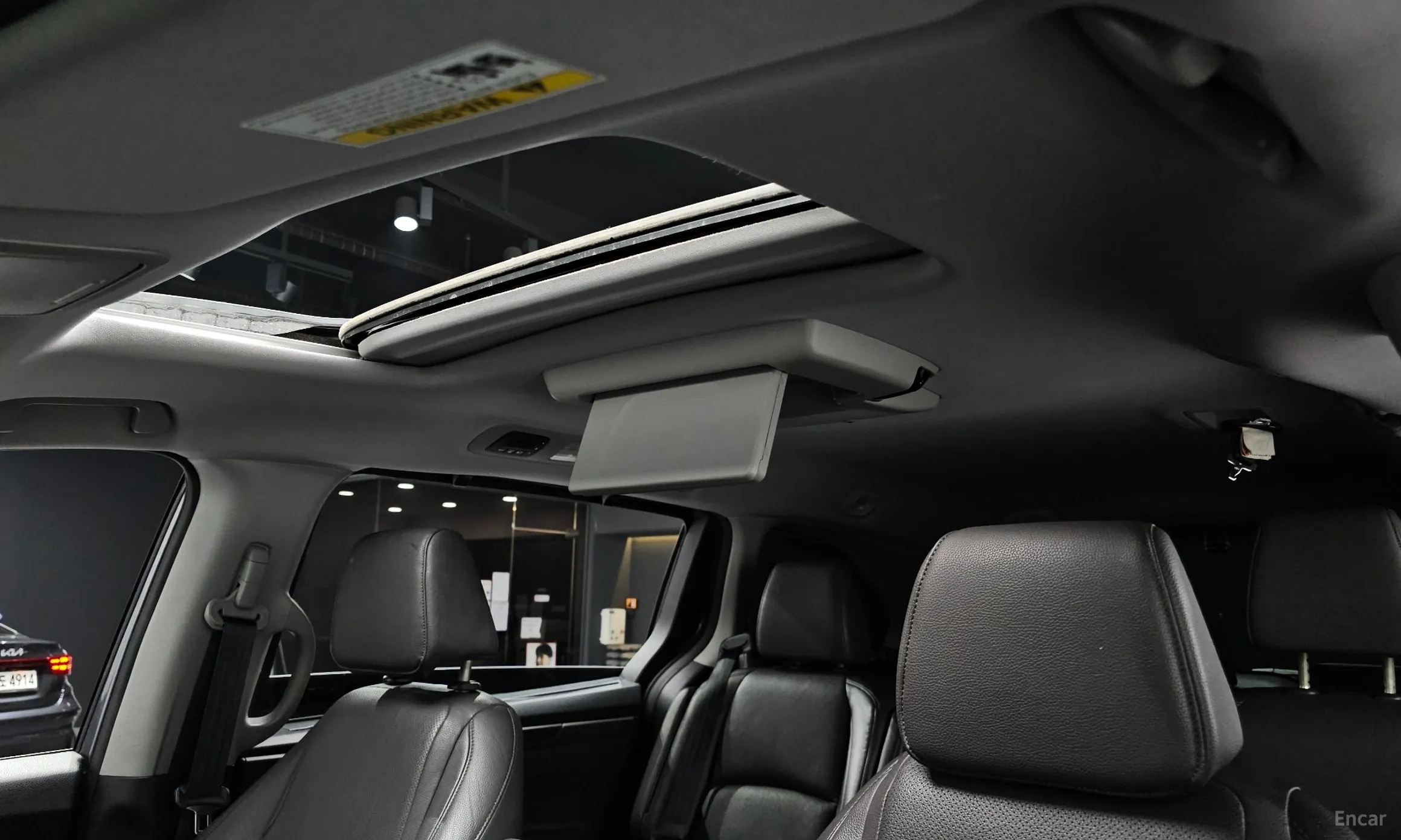 Honda Odyssey превью 19