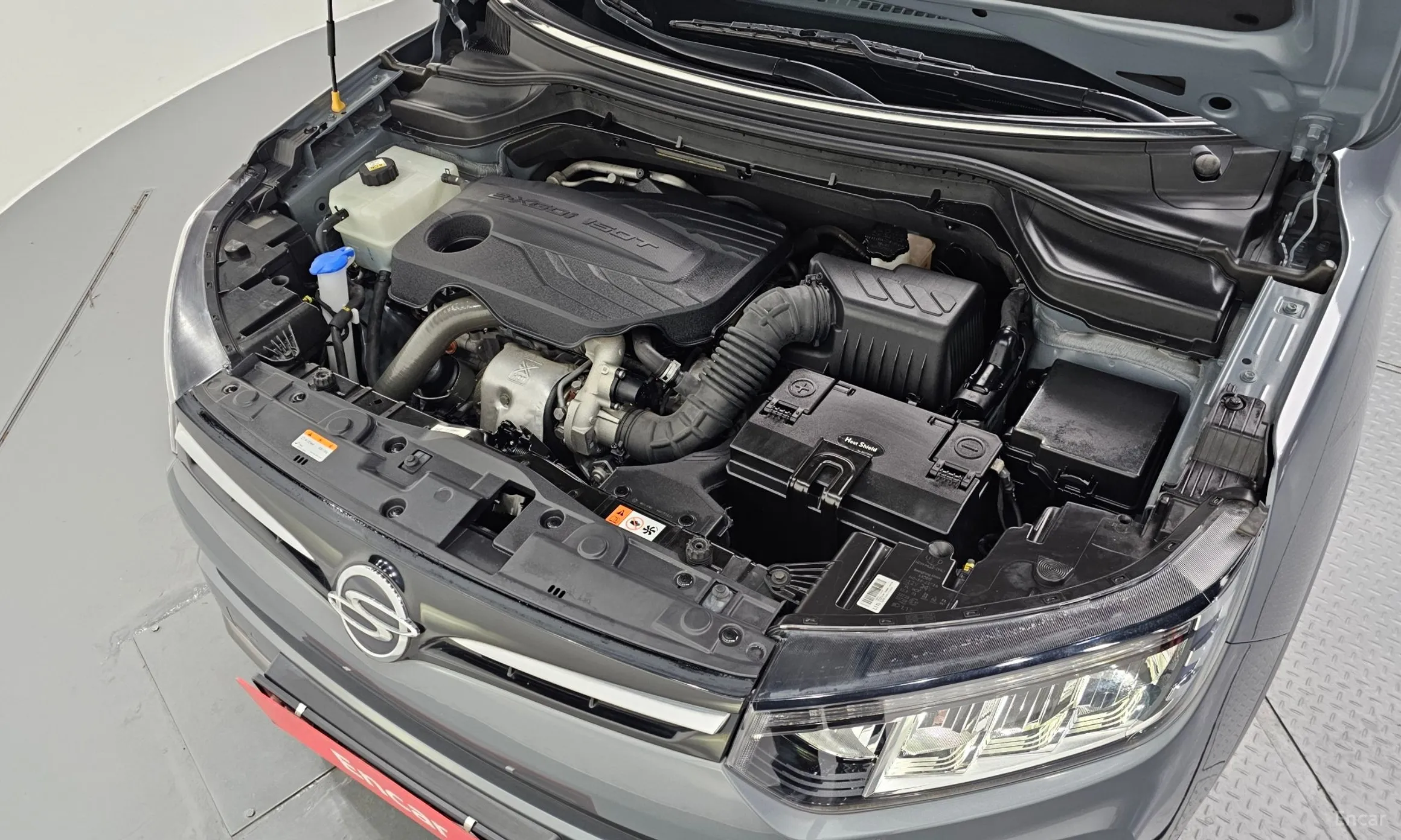 KG Mobility (SsangYong) Tivoli Air превью 6