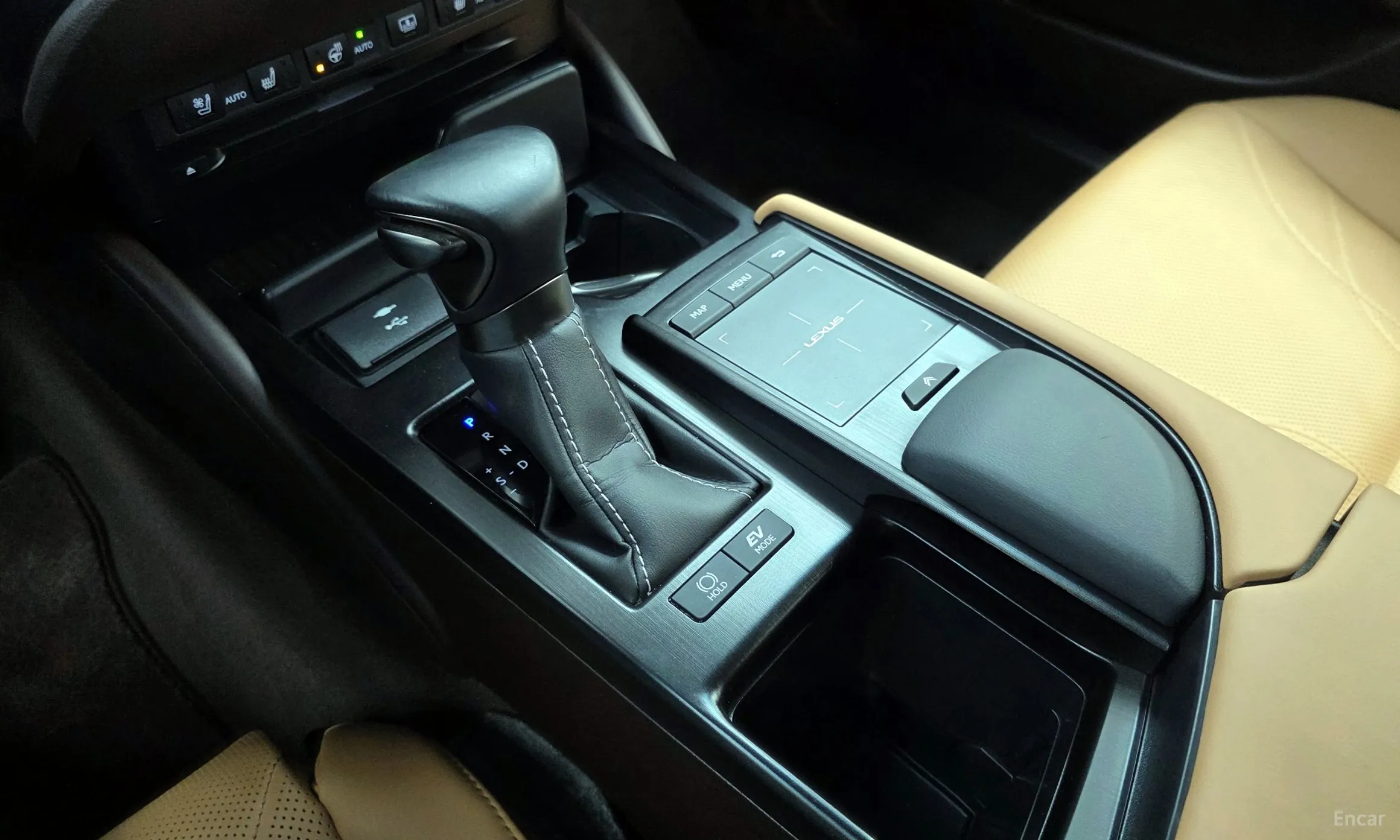 Lexus ES300h 7th Generation превью 9