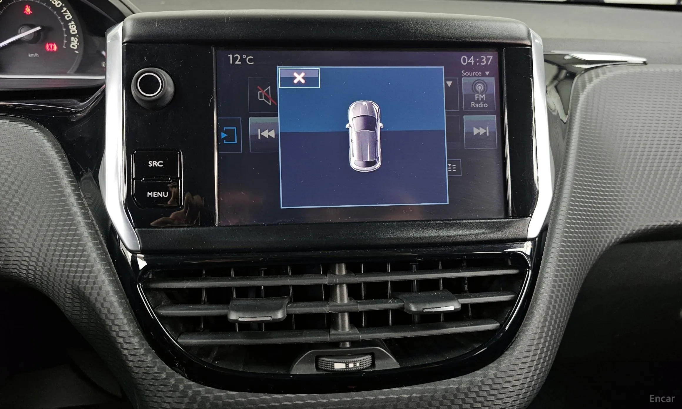 Peugeot 208 превью 17