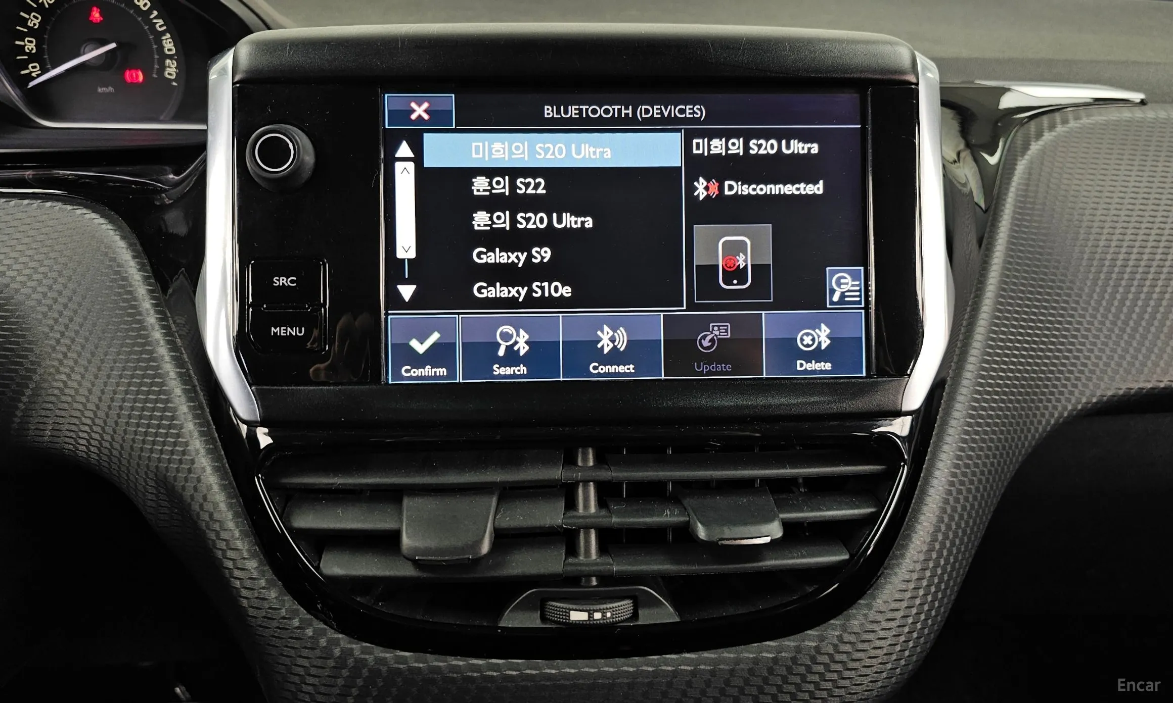 Peugeot 208 превью 18