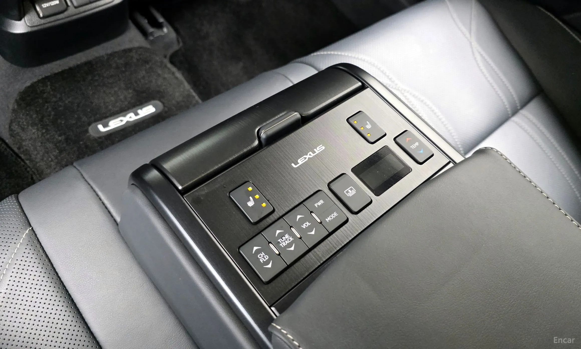 Lexus ES300h 7th Generation превью 19