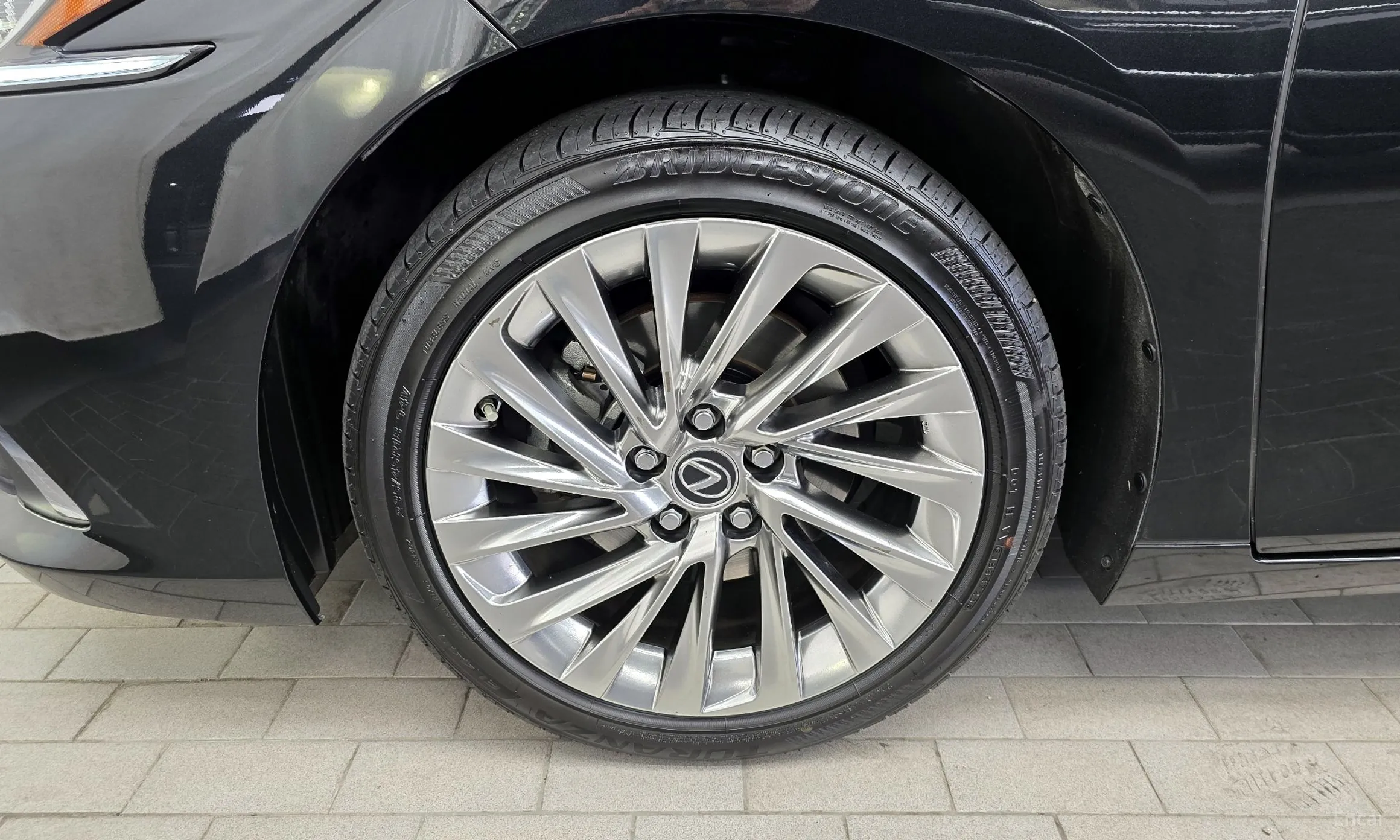 Lexus ES300h 7th Generation превью 5
