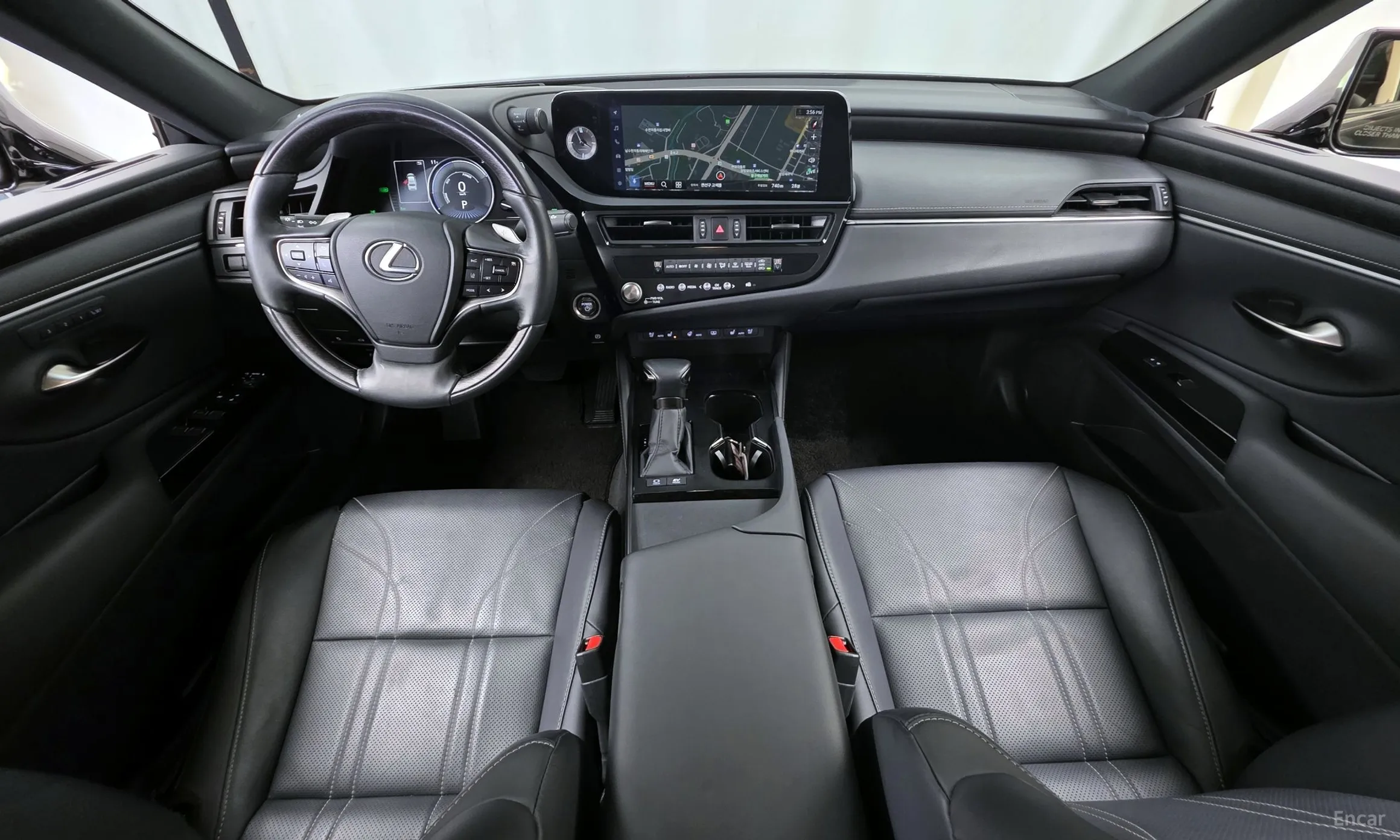 Lexus ES300h 7th Generation превью 7