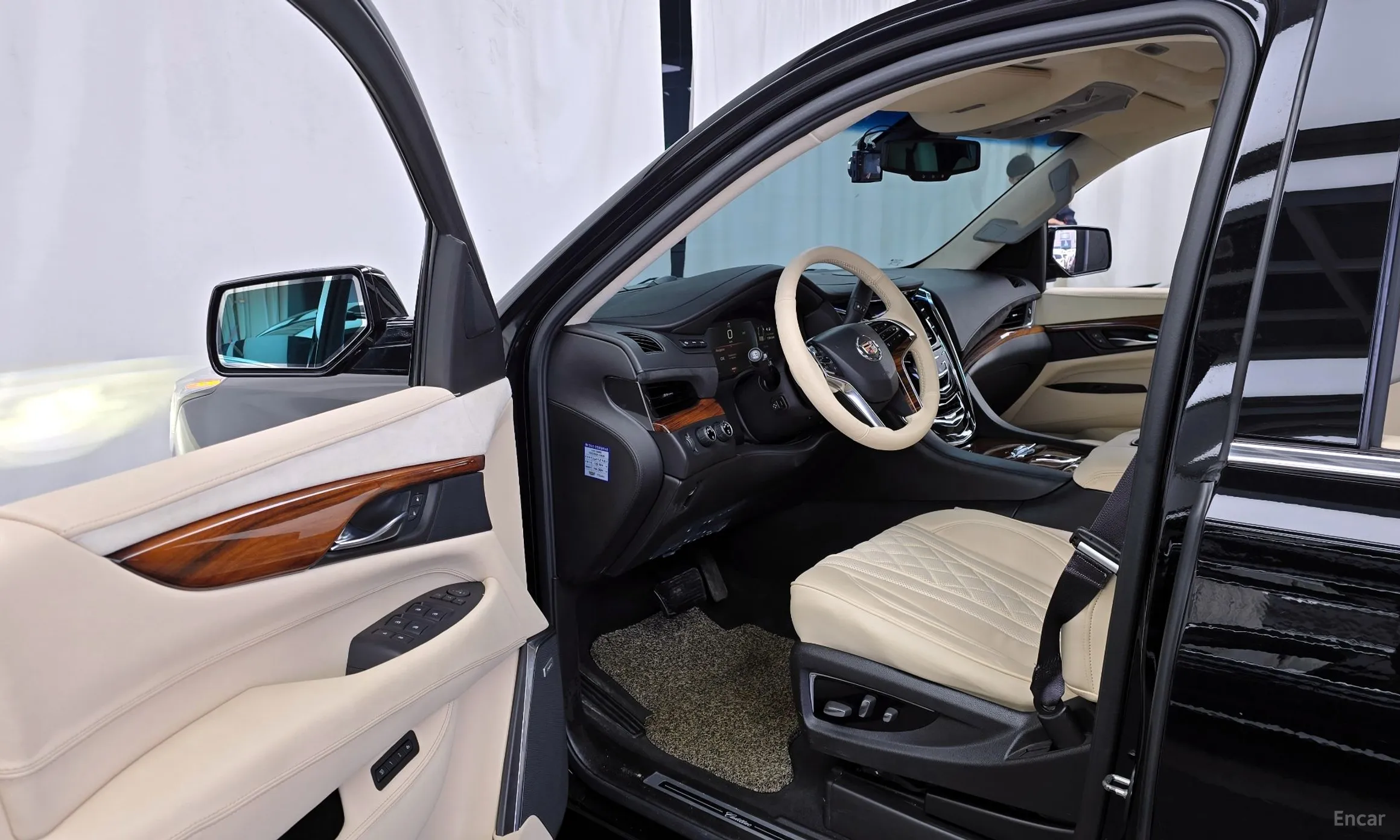 Cadillac Escalade превью 10