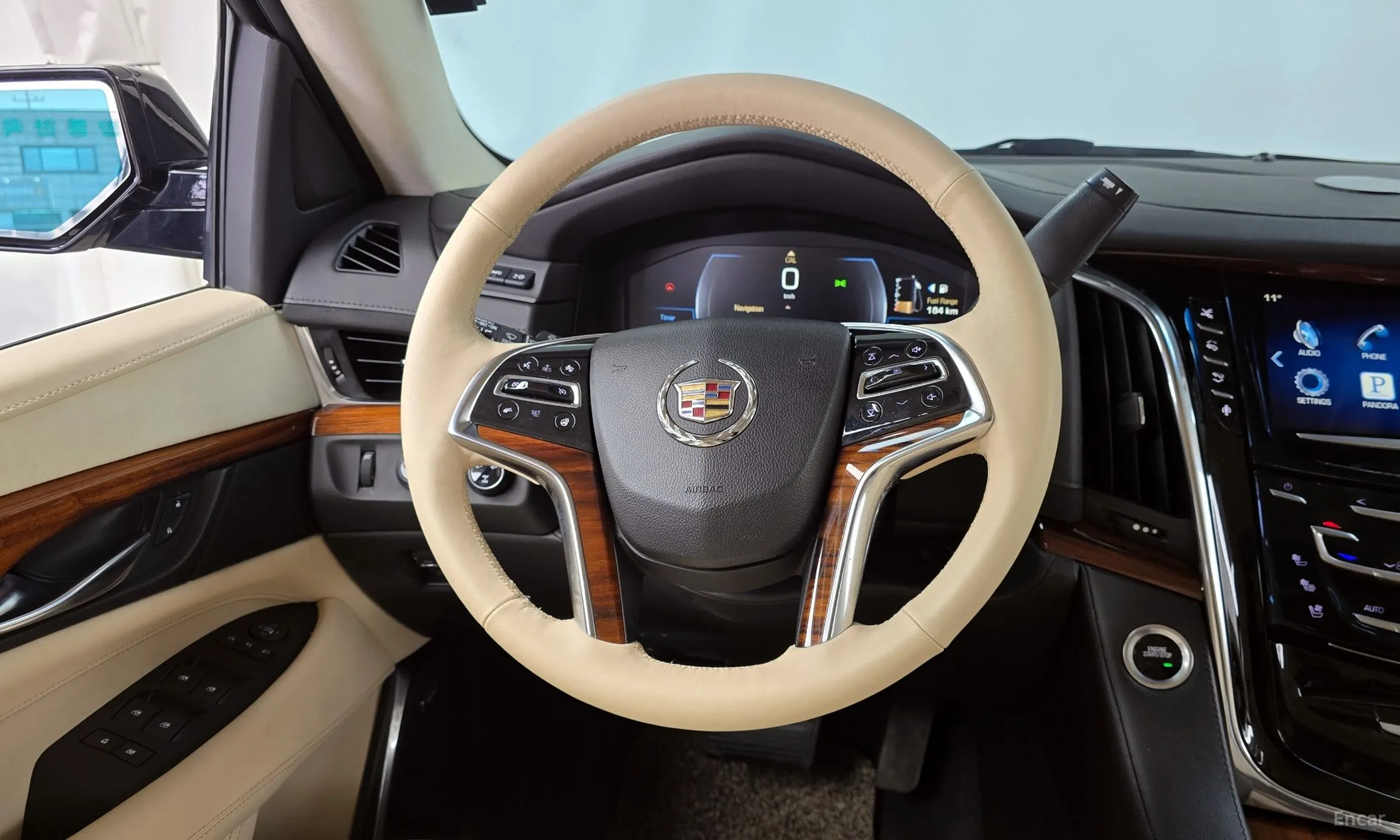 Cadillac Escalade превью 13