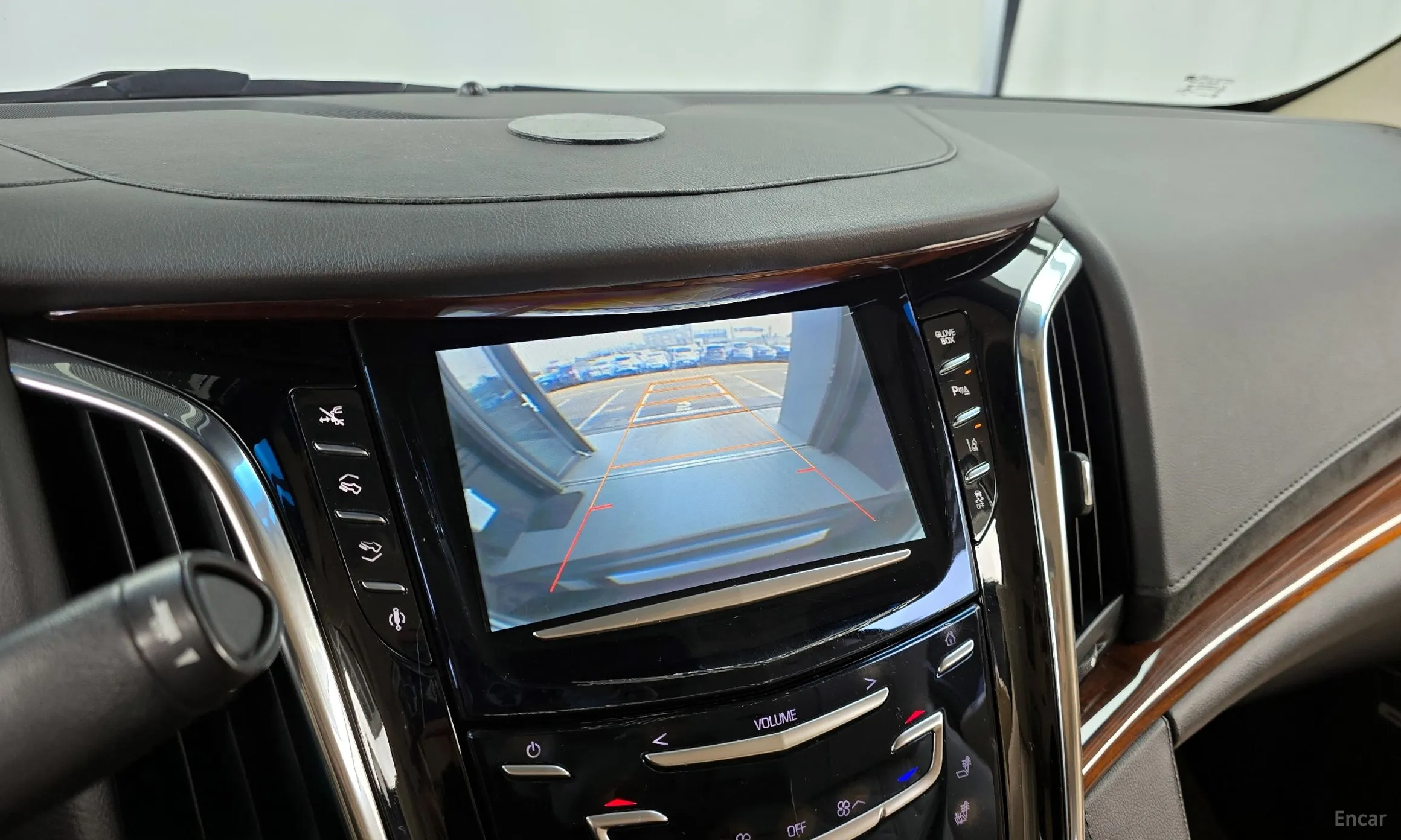 Cadillac Escalade превью 15