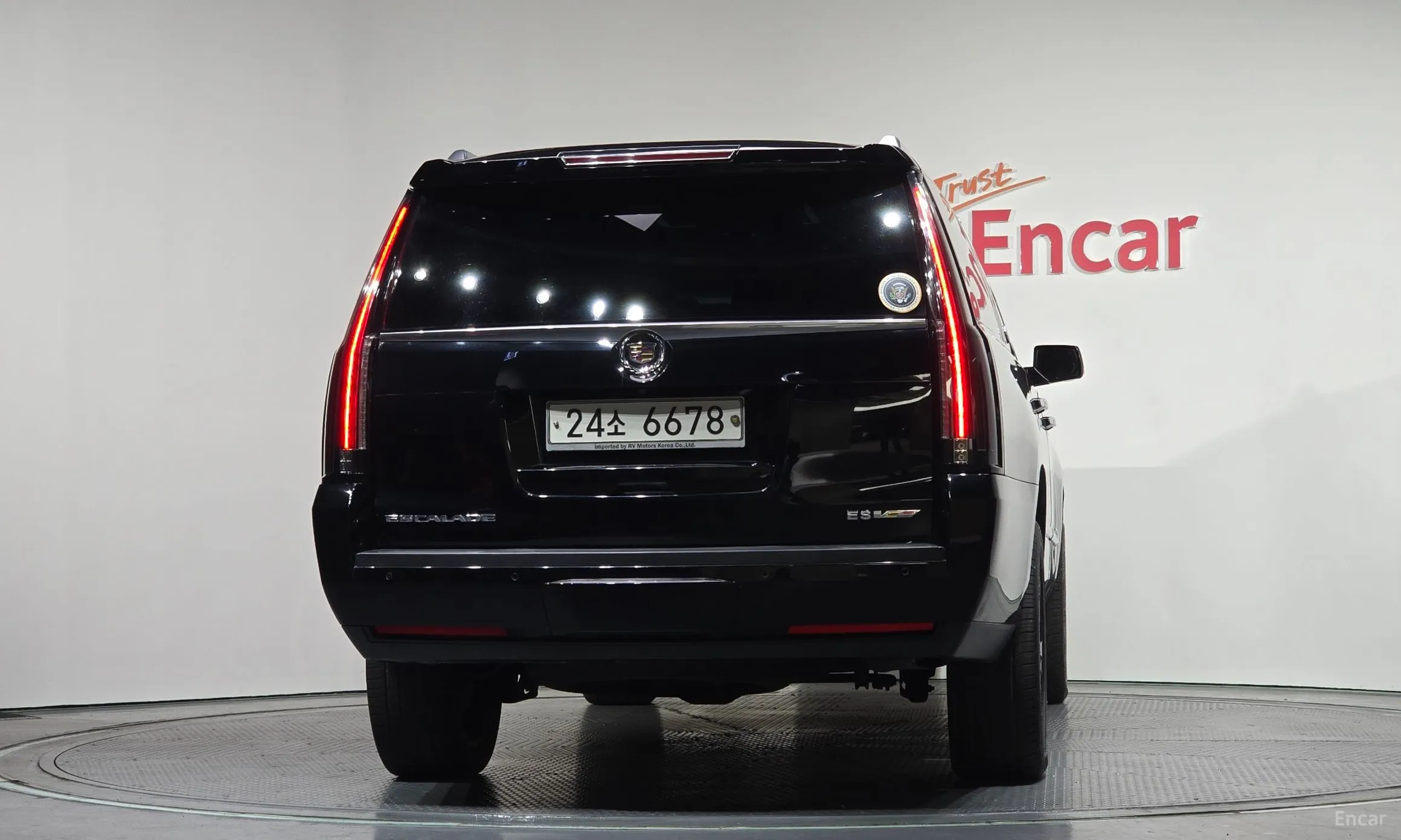 Cadillac Escalade превью 4