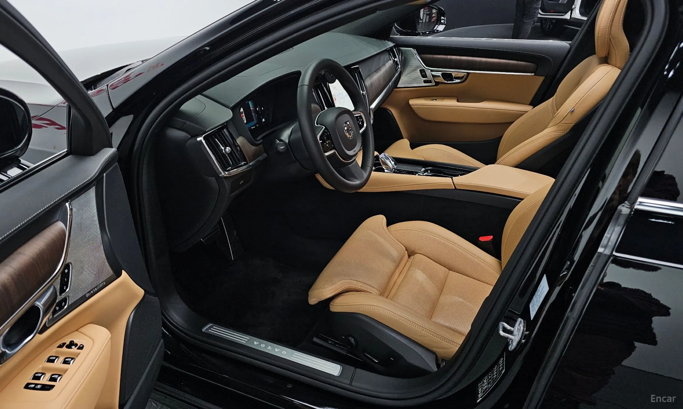 Volvo S90 превью 11