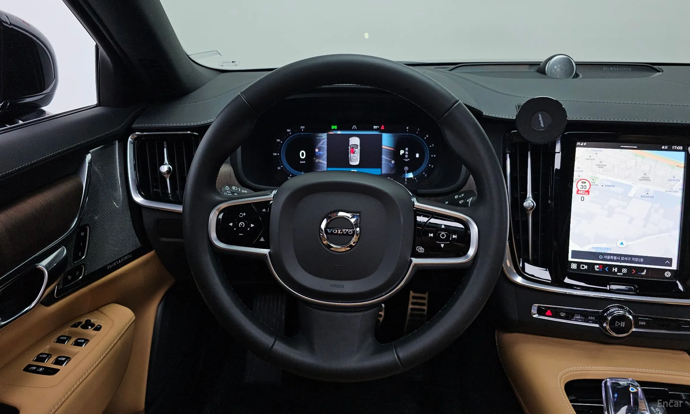Volvo S90 превью 13