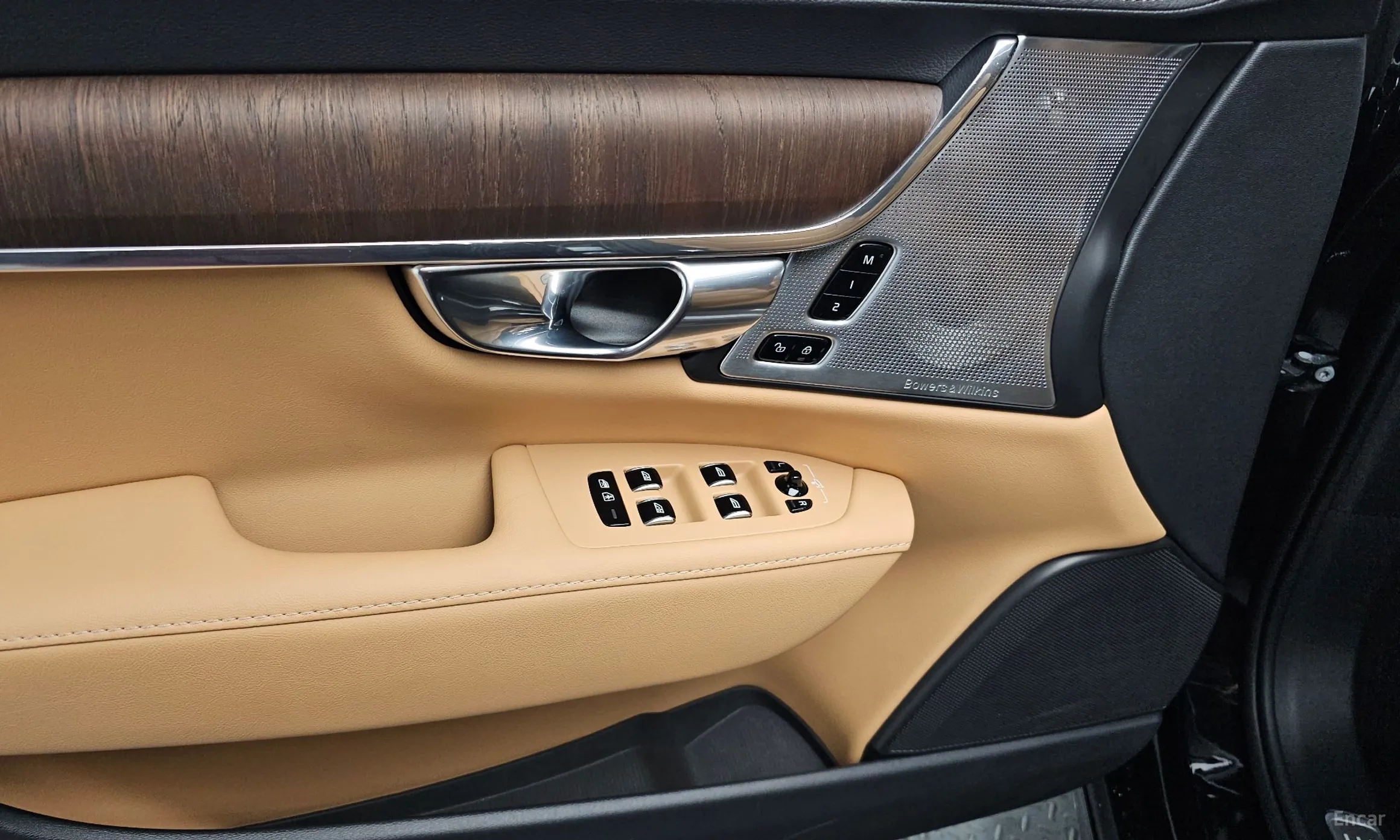 Volvo S90 превью 17