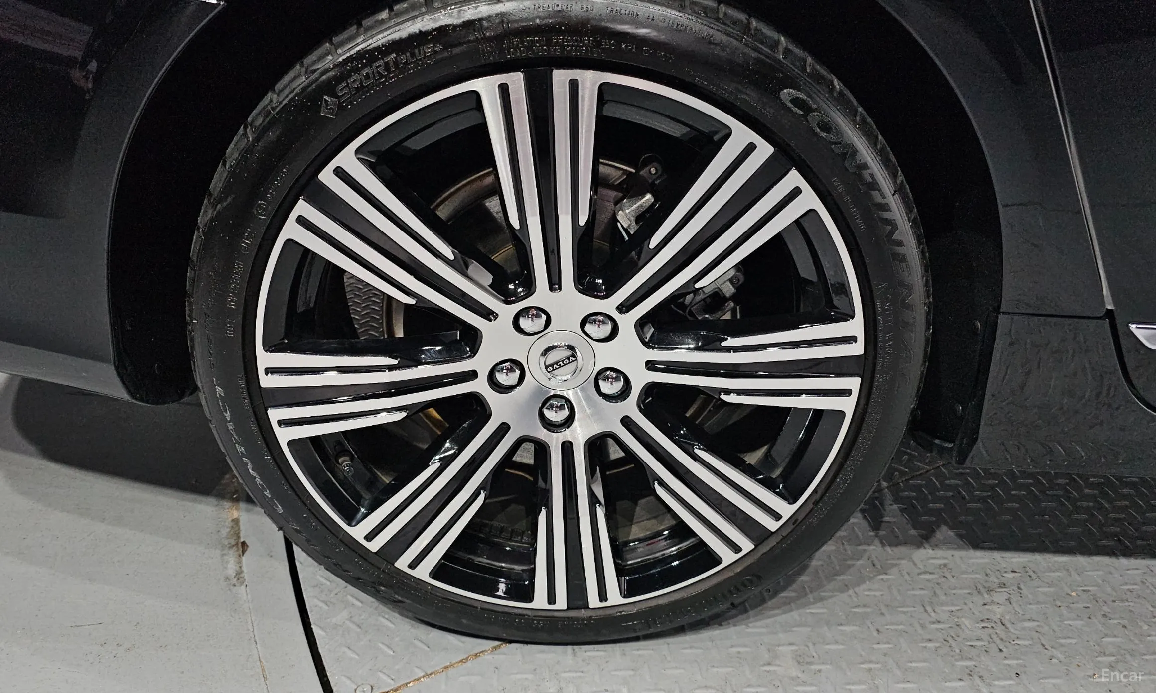 Volvo S90 превью 5