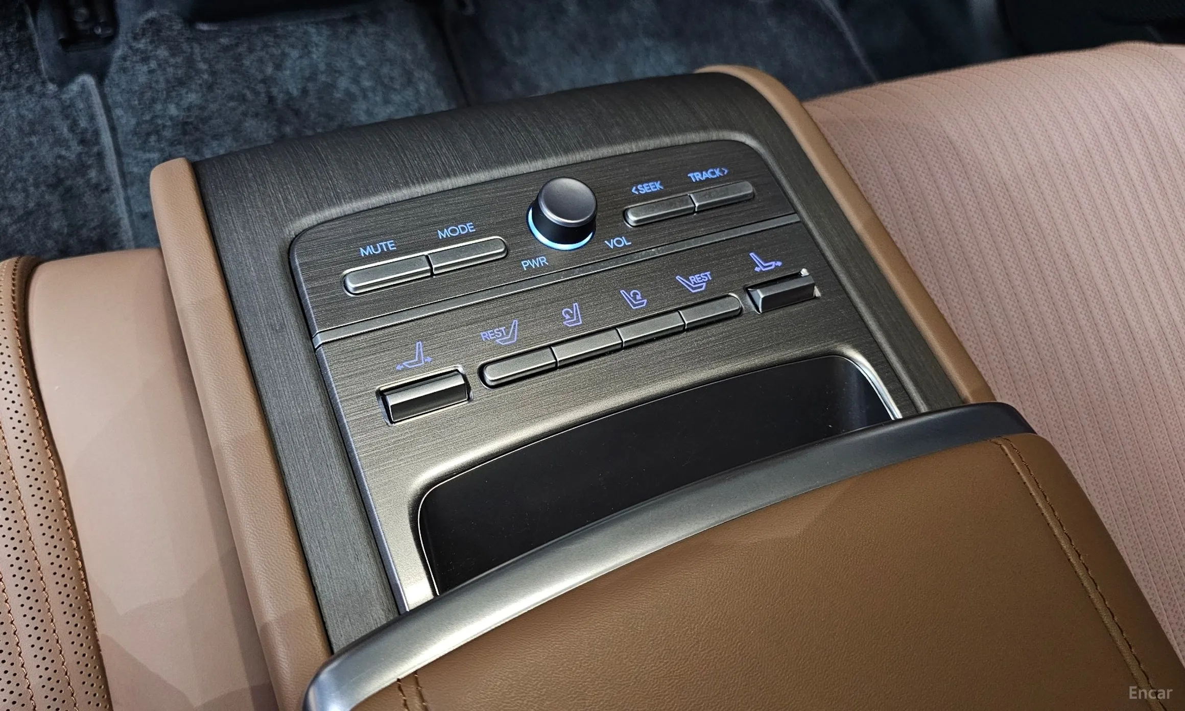 Hyundai Grandeur (GN7) превью 19