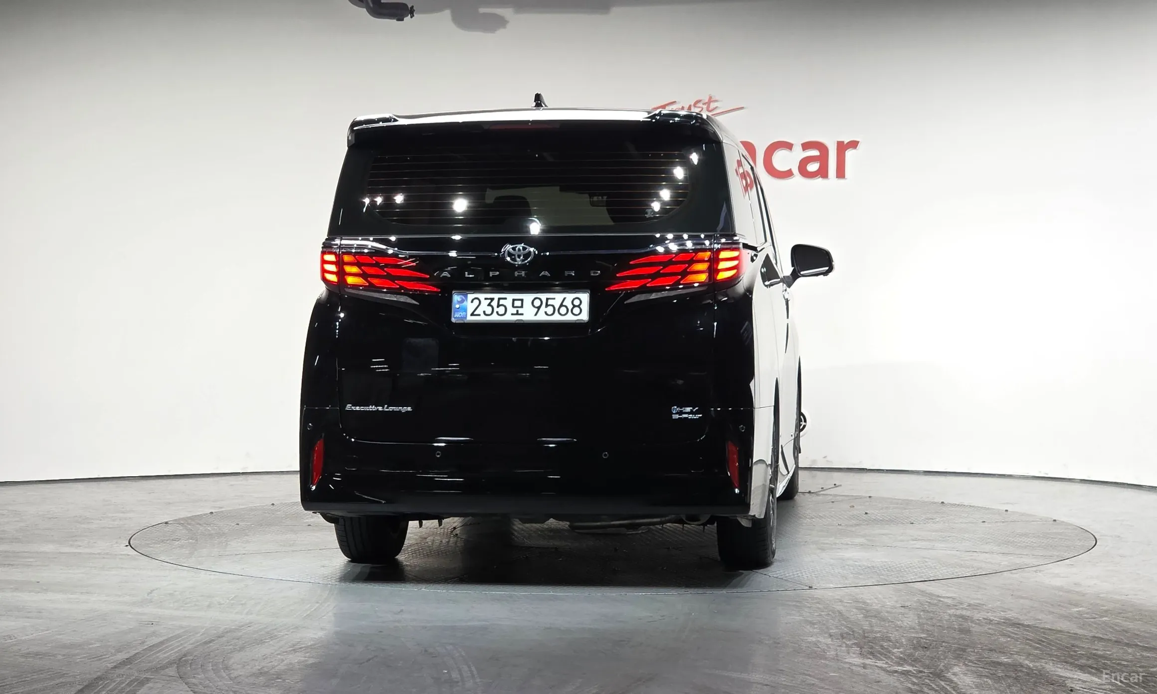 Toyota Alphard 4th Generation превью 4