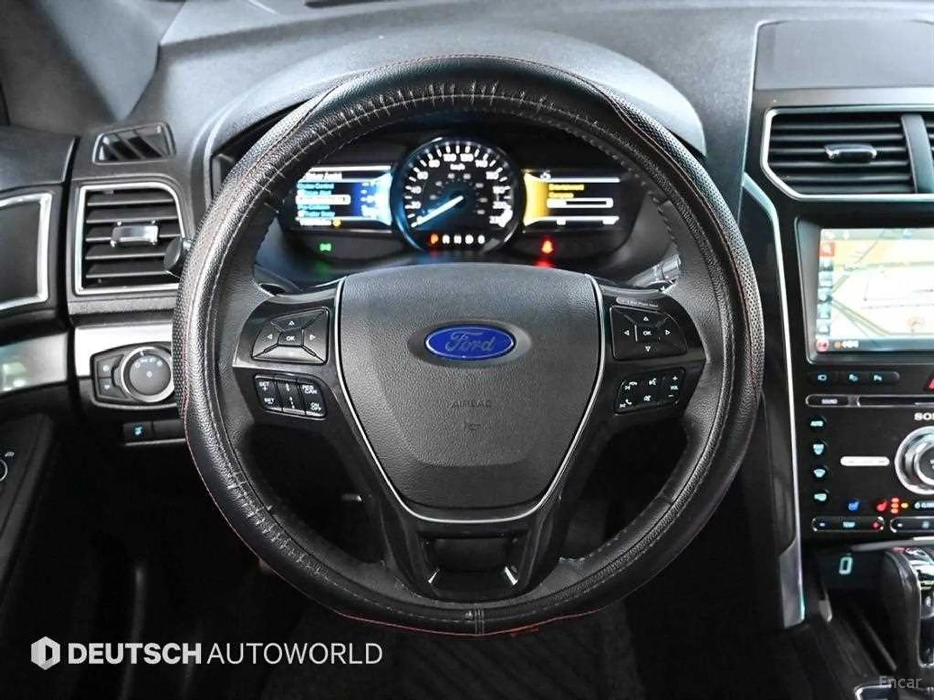 Ford Explorer превью 12