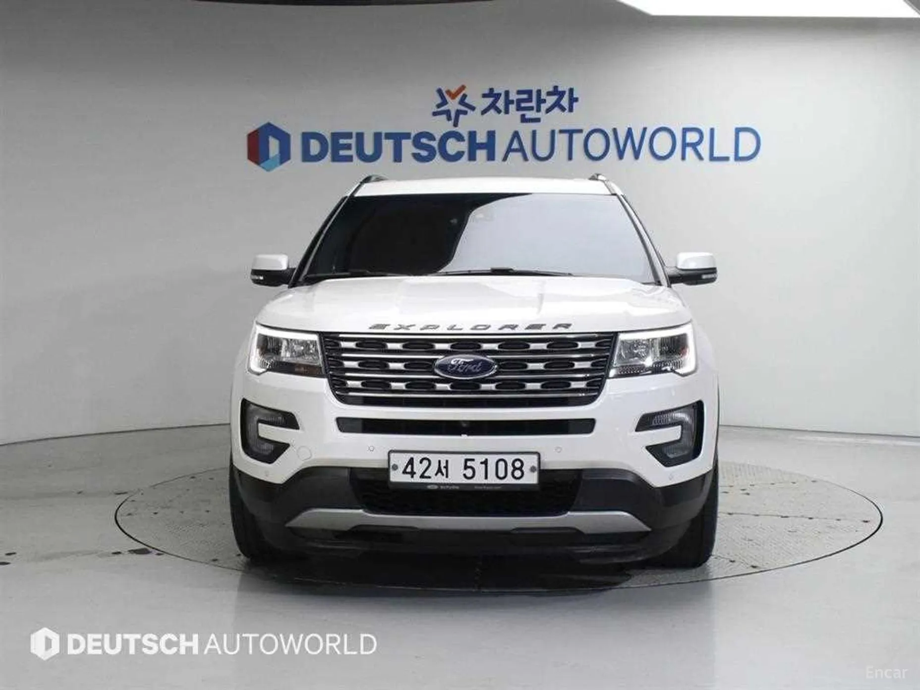 Ford Explorer превью 3
