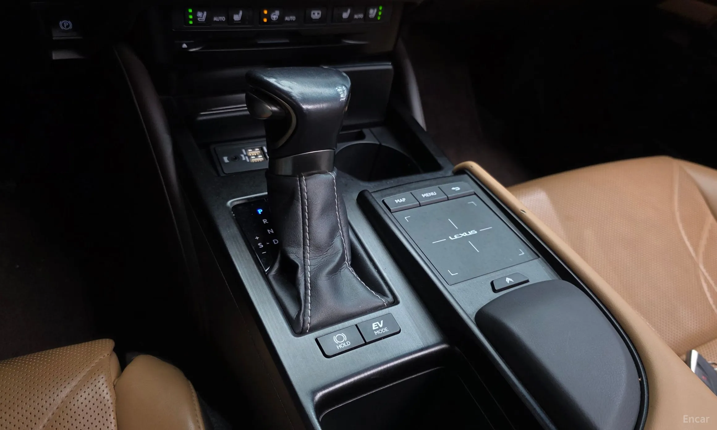 Lexus ES300h 7th Generation превью 9