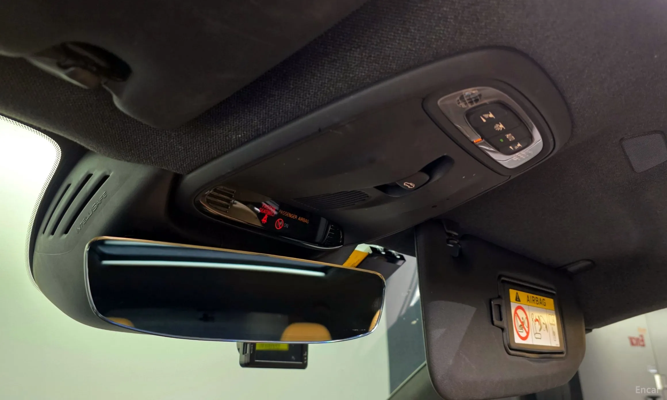 Volvo XC40 превью 17
