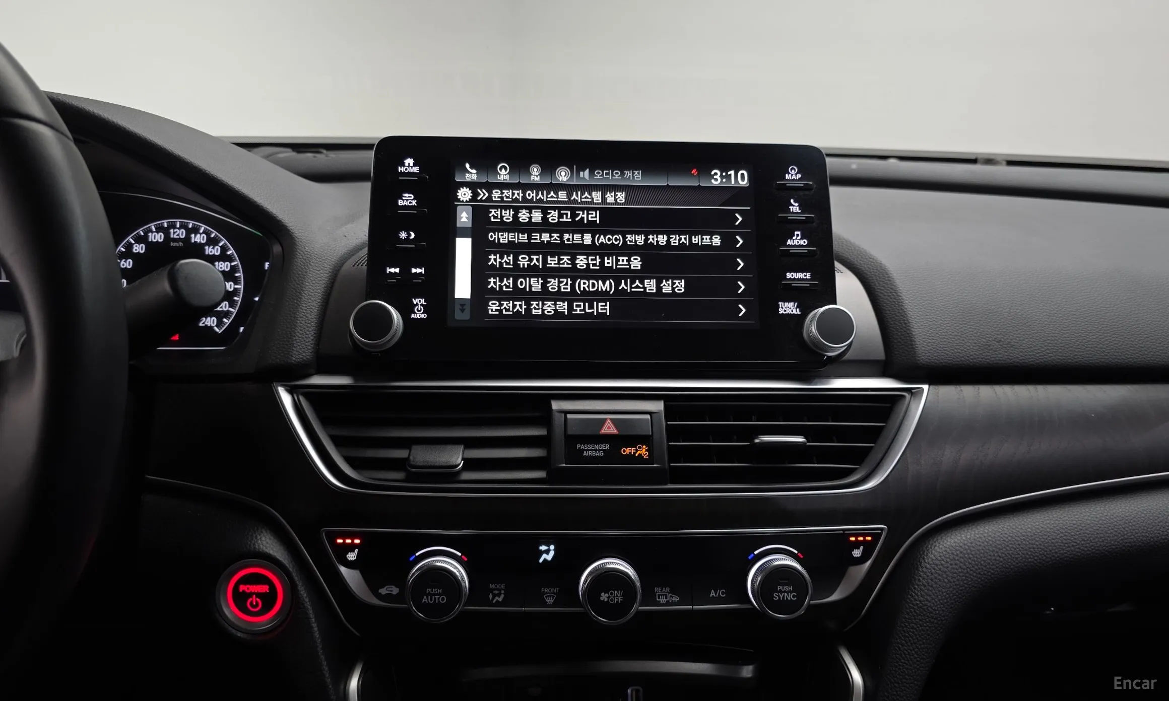 Honda Accord 10th Generation превью 15
