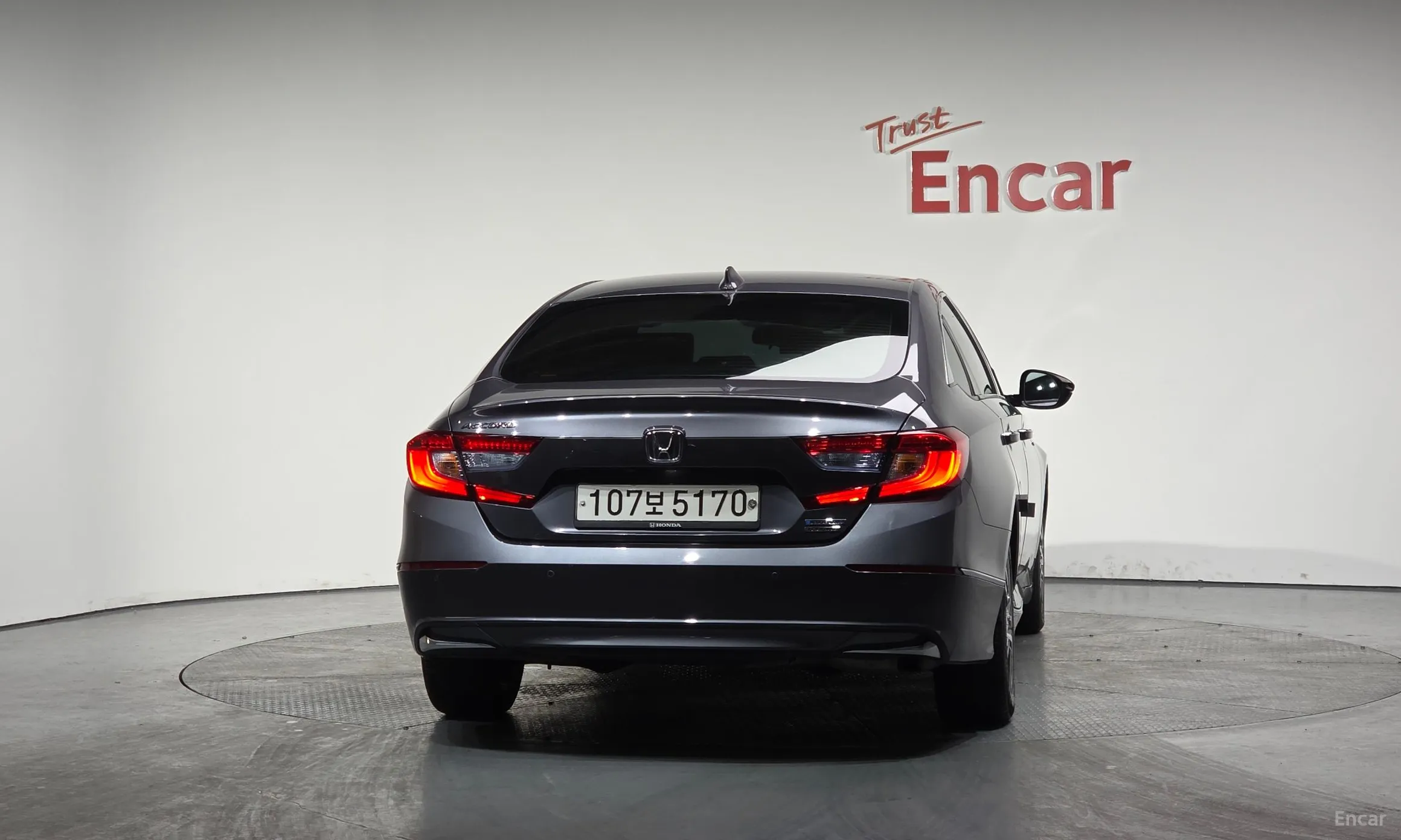 Honda Accord 10th Generation превью 4