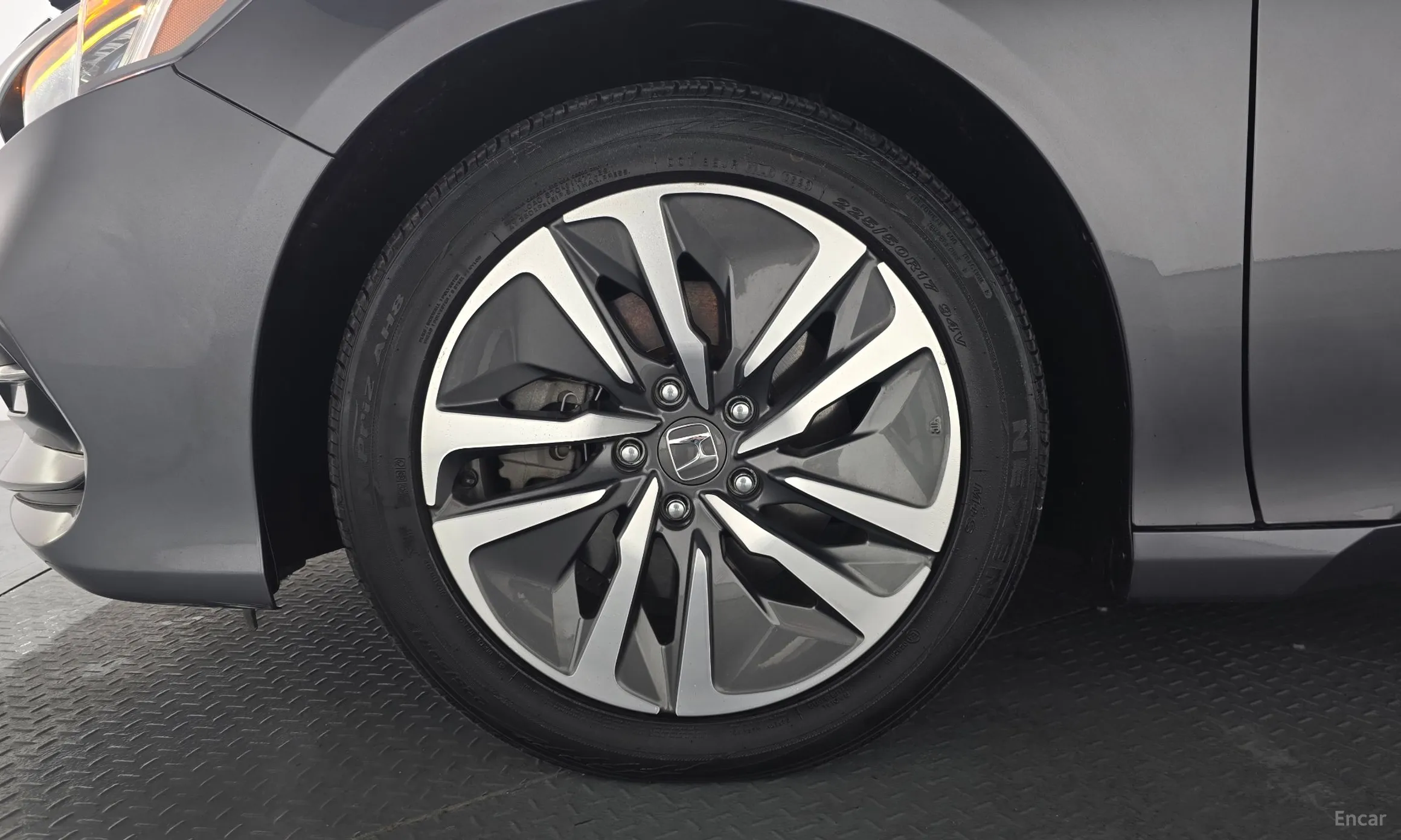 Honda Accord 10th Generation превью 5