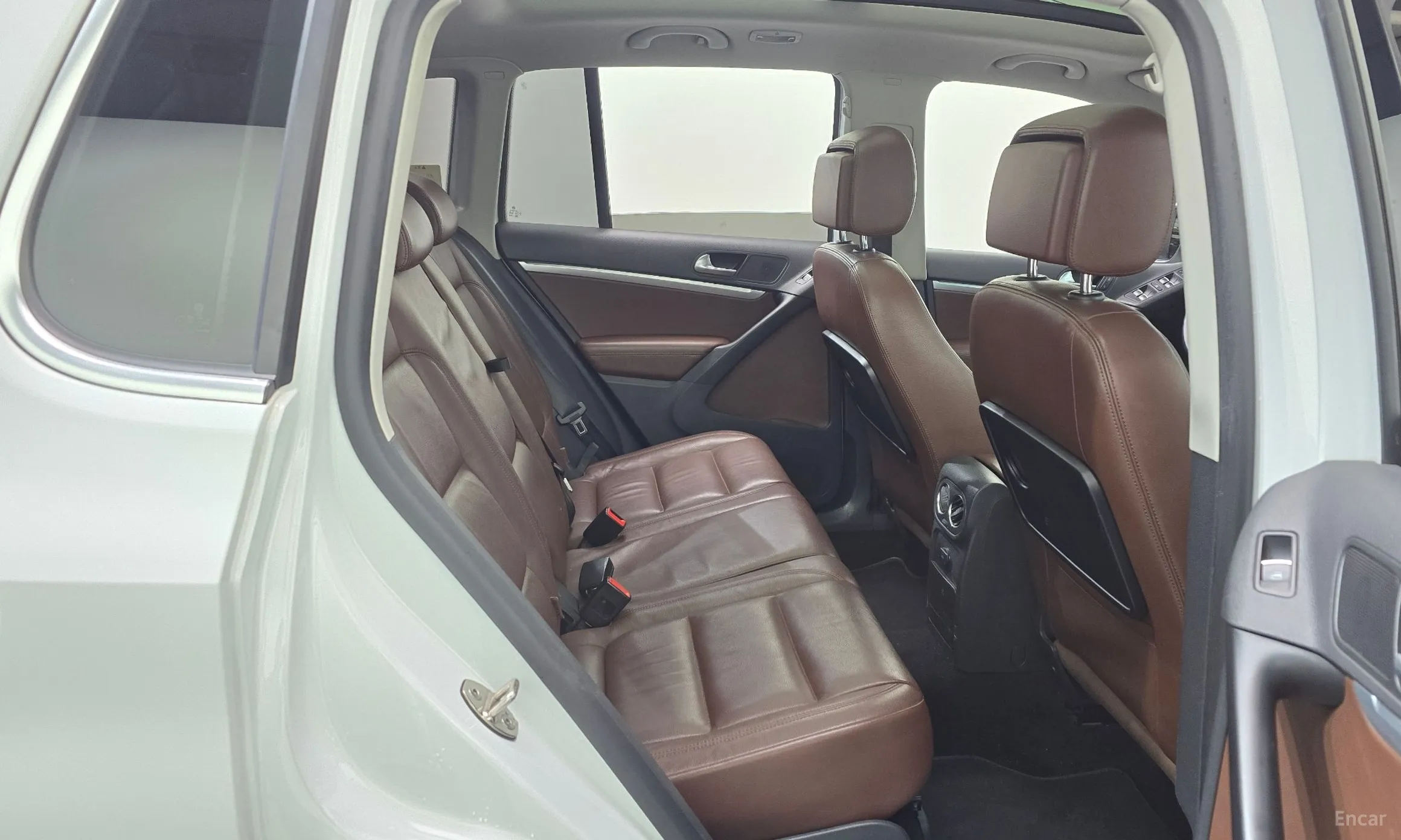 Volkswagen New Tiguan превью 12