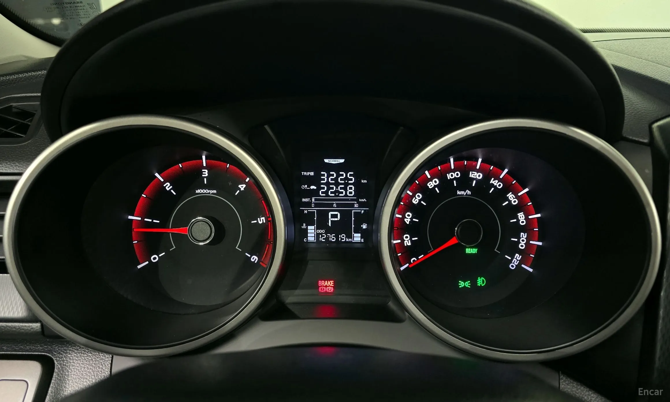 KG Mobility (SsangYong) Tivoli Air превью 8