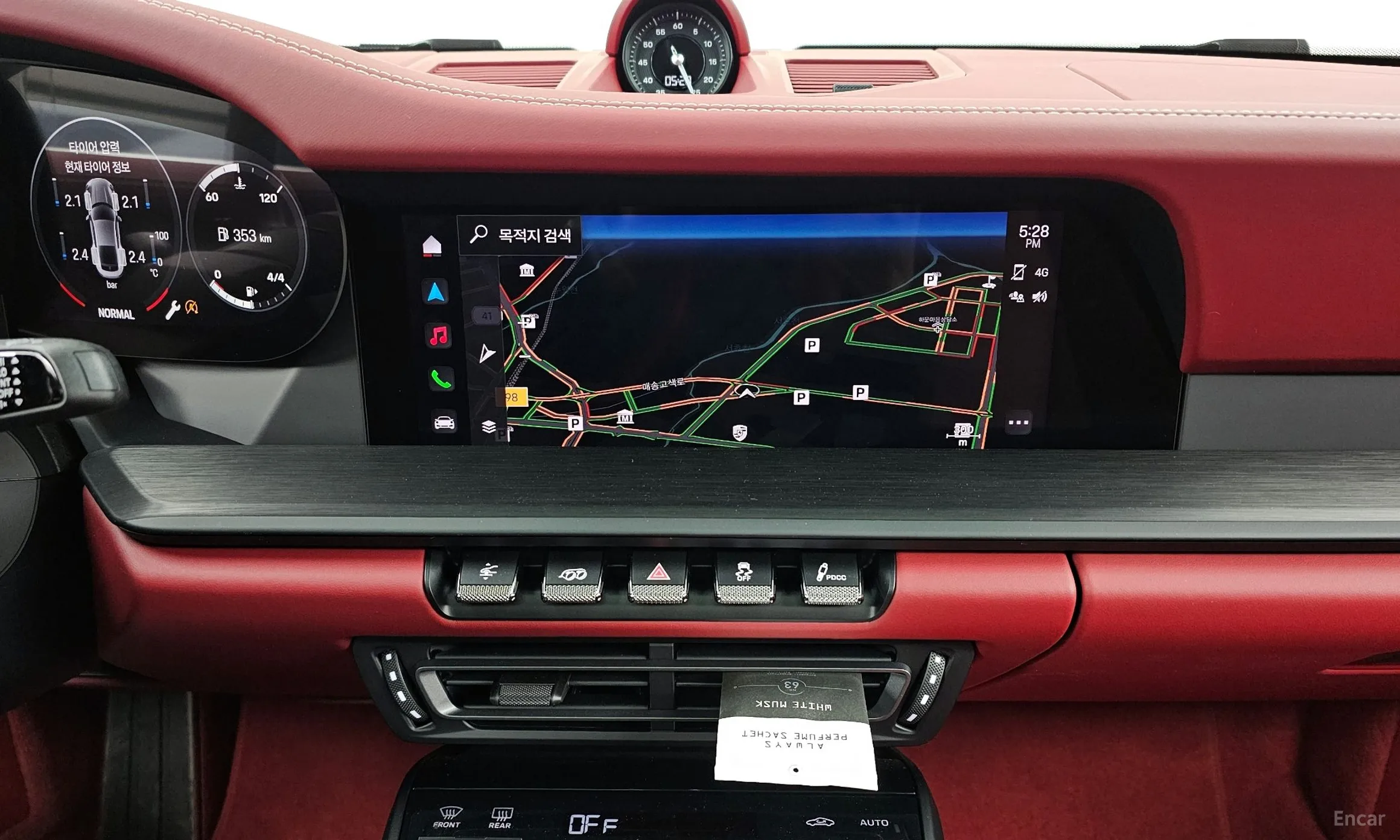 Porsche 911 (992) превью 13