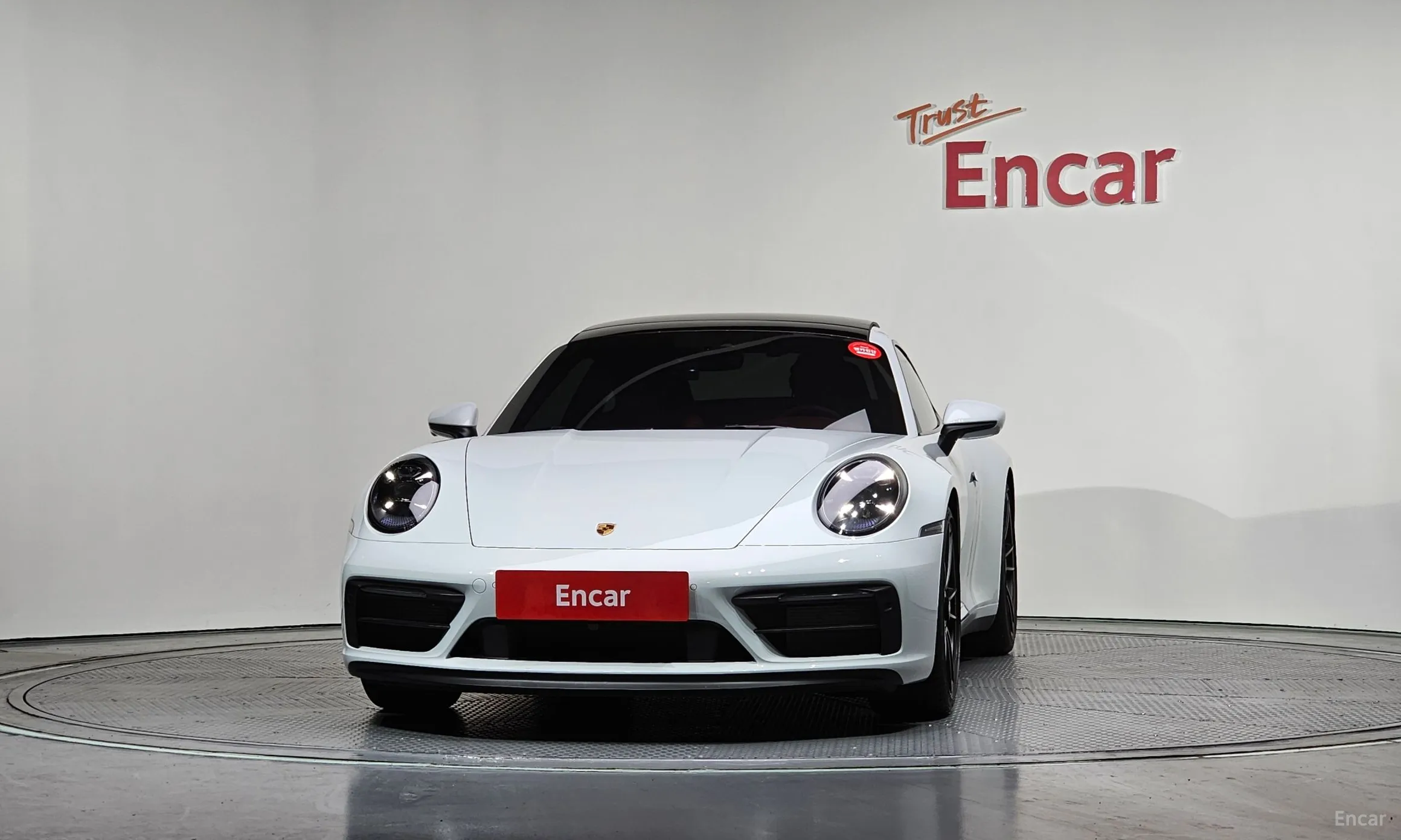 Porsche 911 (992) превью 3