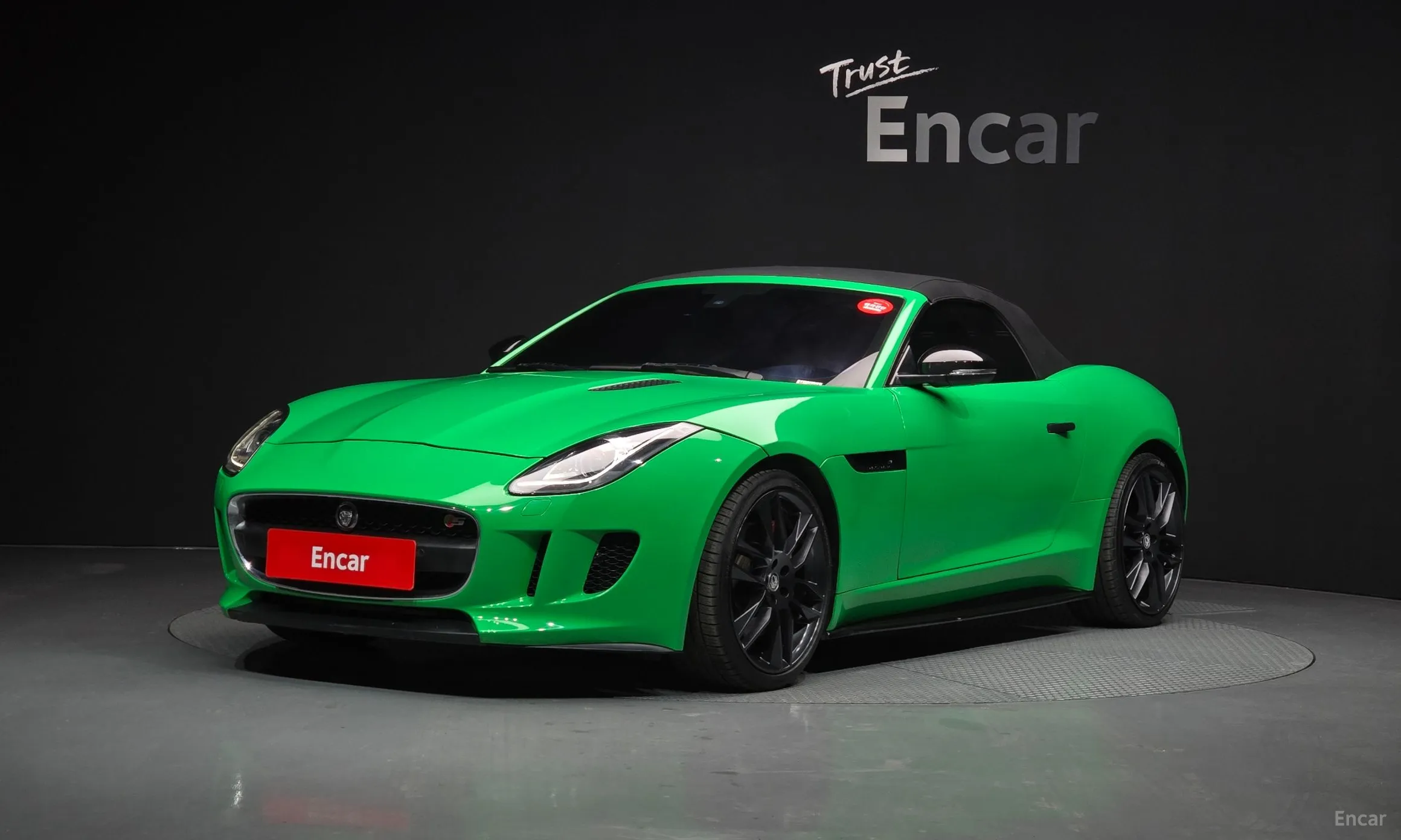 Jaguar F-TYPE превью 19