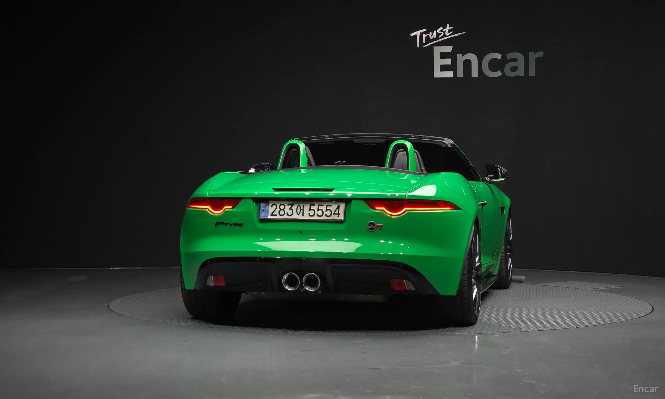 Jaguar F-TYPE превью 4