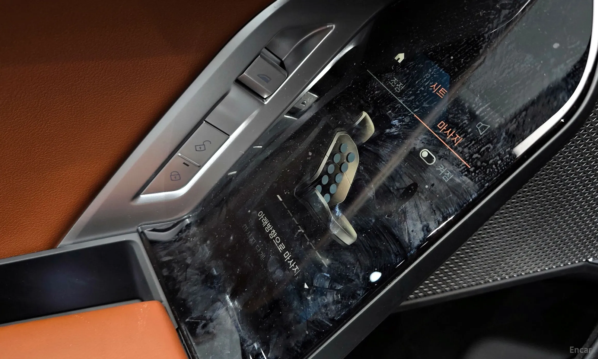 BMW 7 Series (G70) превью 18