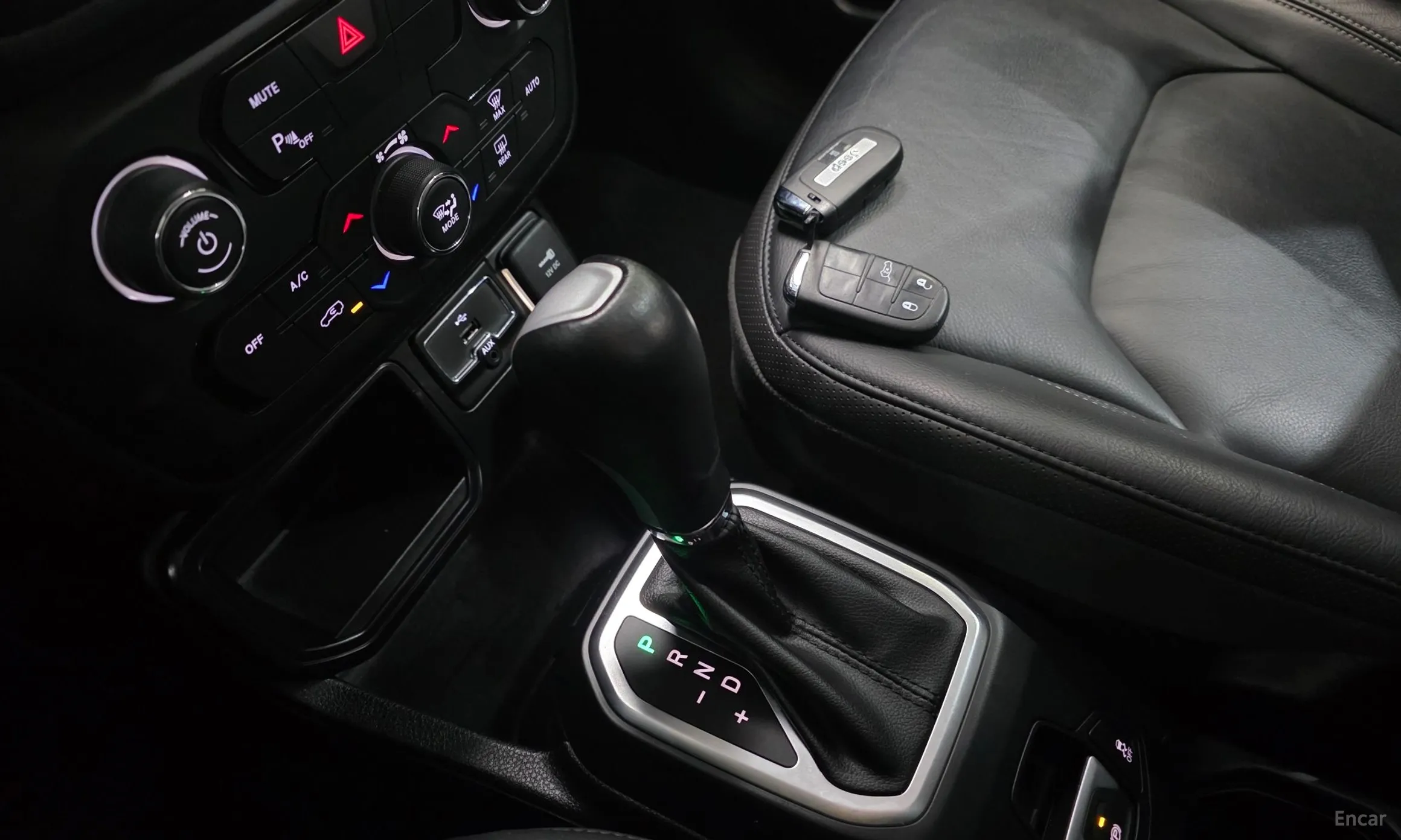Jeep Renegade превью 9
