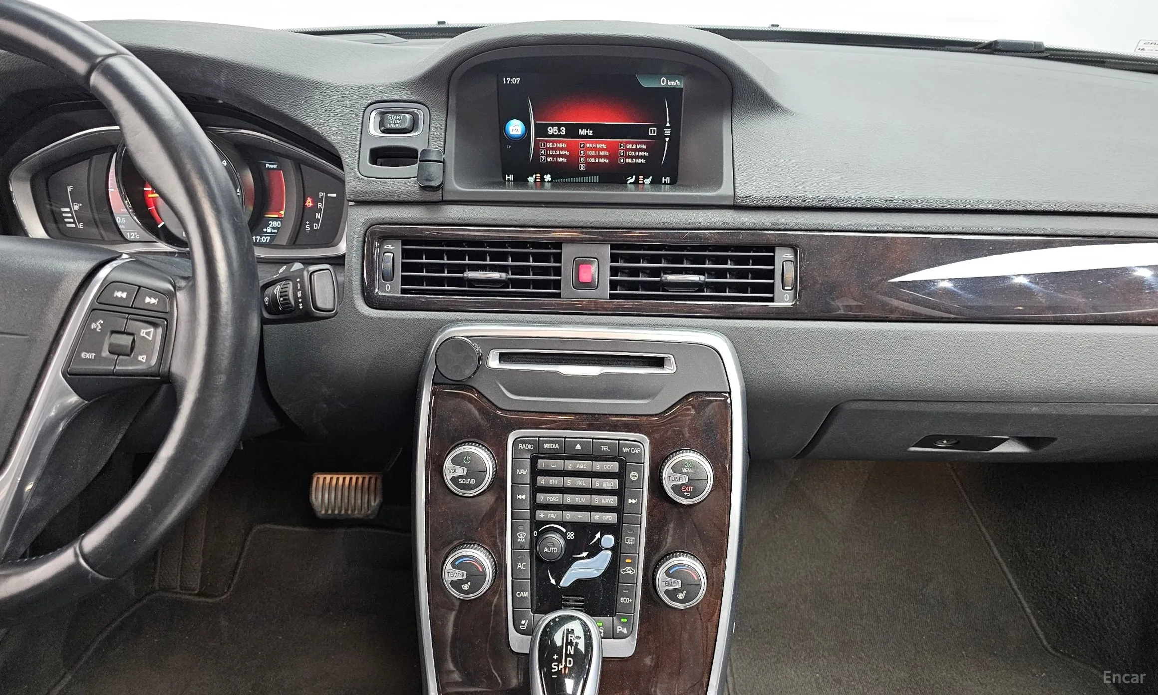 Volvo S80 превью 14
