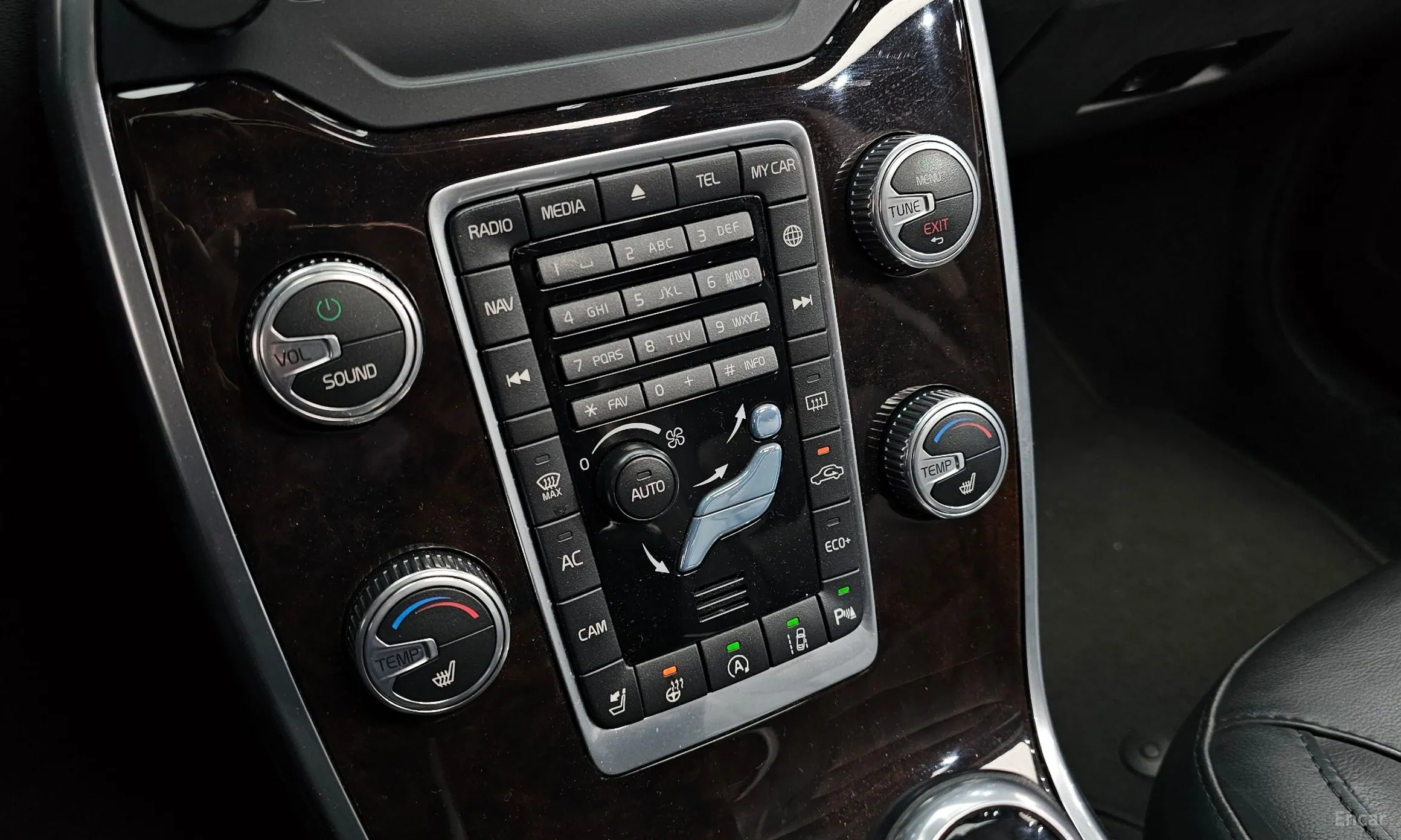 Volvo S80 превью 20