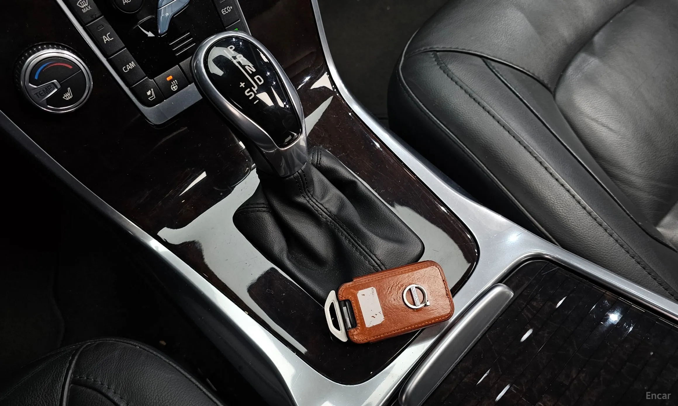 Volvo S80 превью 9