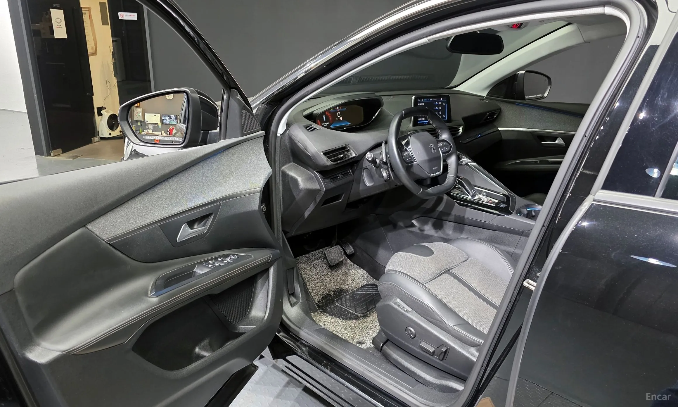 Peugeot 3008 2nd generation превью 10