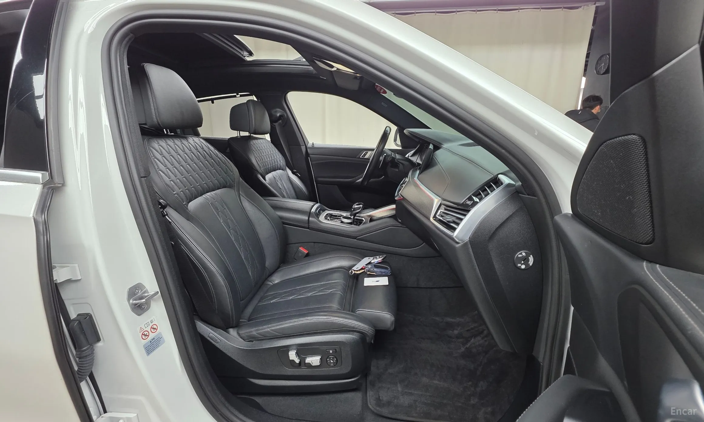 BMW X6 (G06) превью 10